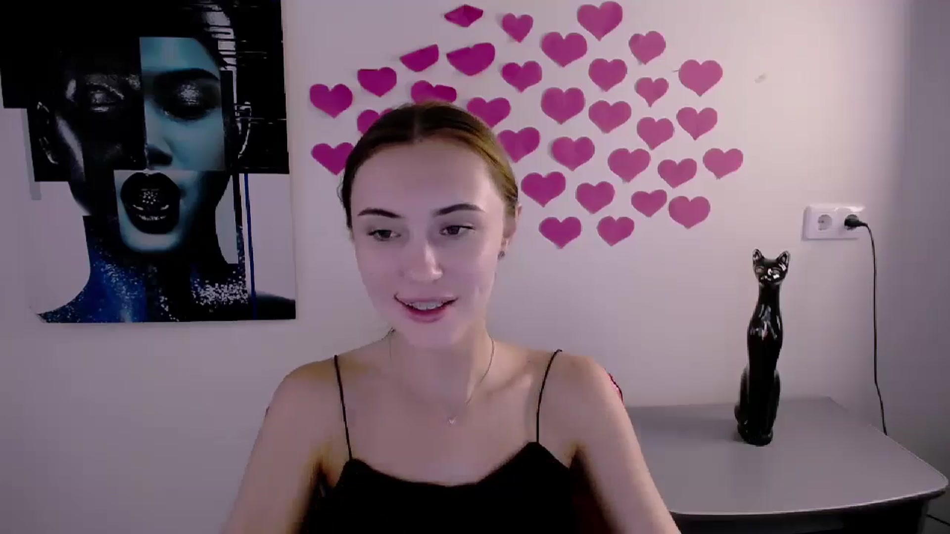 Gallery image thumbnail from Nikonara_'s myfreecams stream on, 07/07/2024, 16:27 image 14 of 20