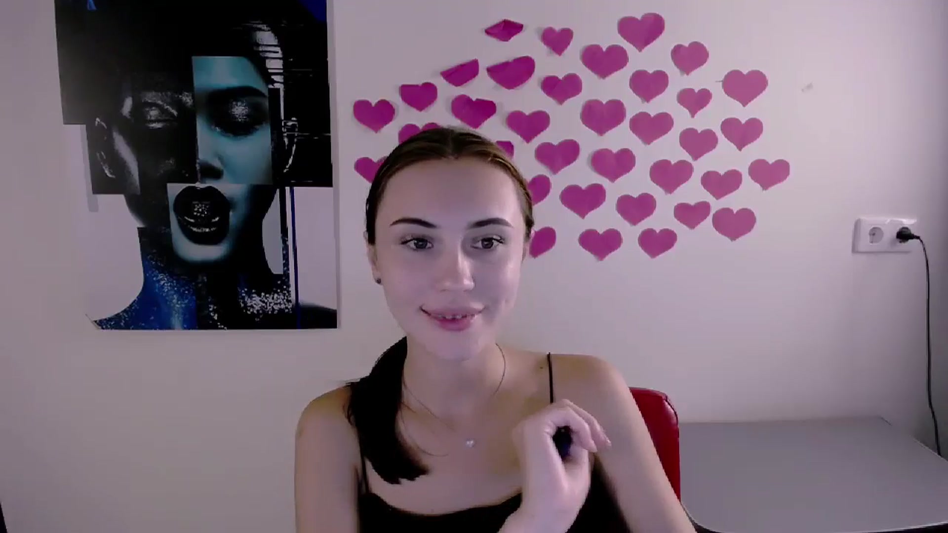 Gallery image thumbnail from Nikonara_'s myfreecams stream on, 07/07/2024, 17:56 image 2 of 20