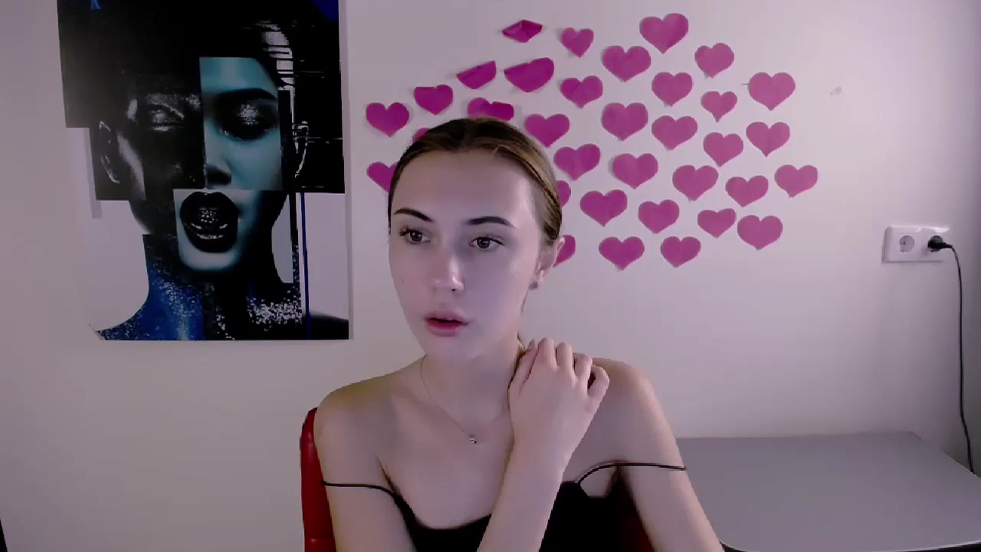 Gallery image thumbnail from Nikonara_'s myfreecams stream on, 07/07/2024, 17:56 image 17 of 20