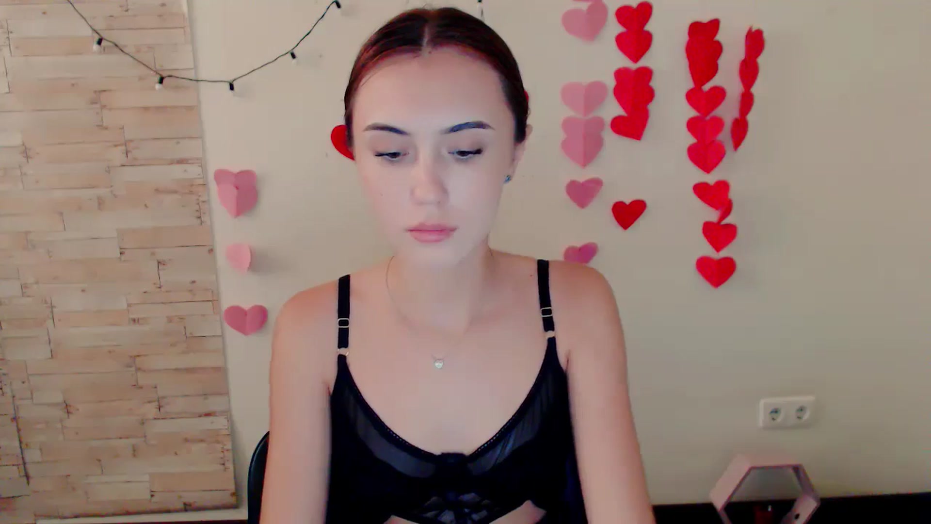 Gallery image thumbnail from Nikonara_'s myfreecams stream on, 07/09/2024, 12:36 image 20 of 20