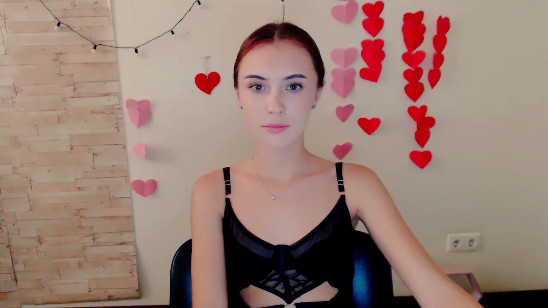 Gallery image thumbnail from Nikonara_'s myfreecams stream on, 07/09/2024, 13:55 image 7 of 20
