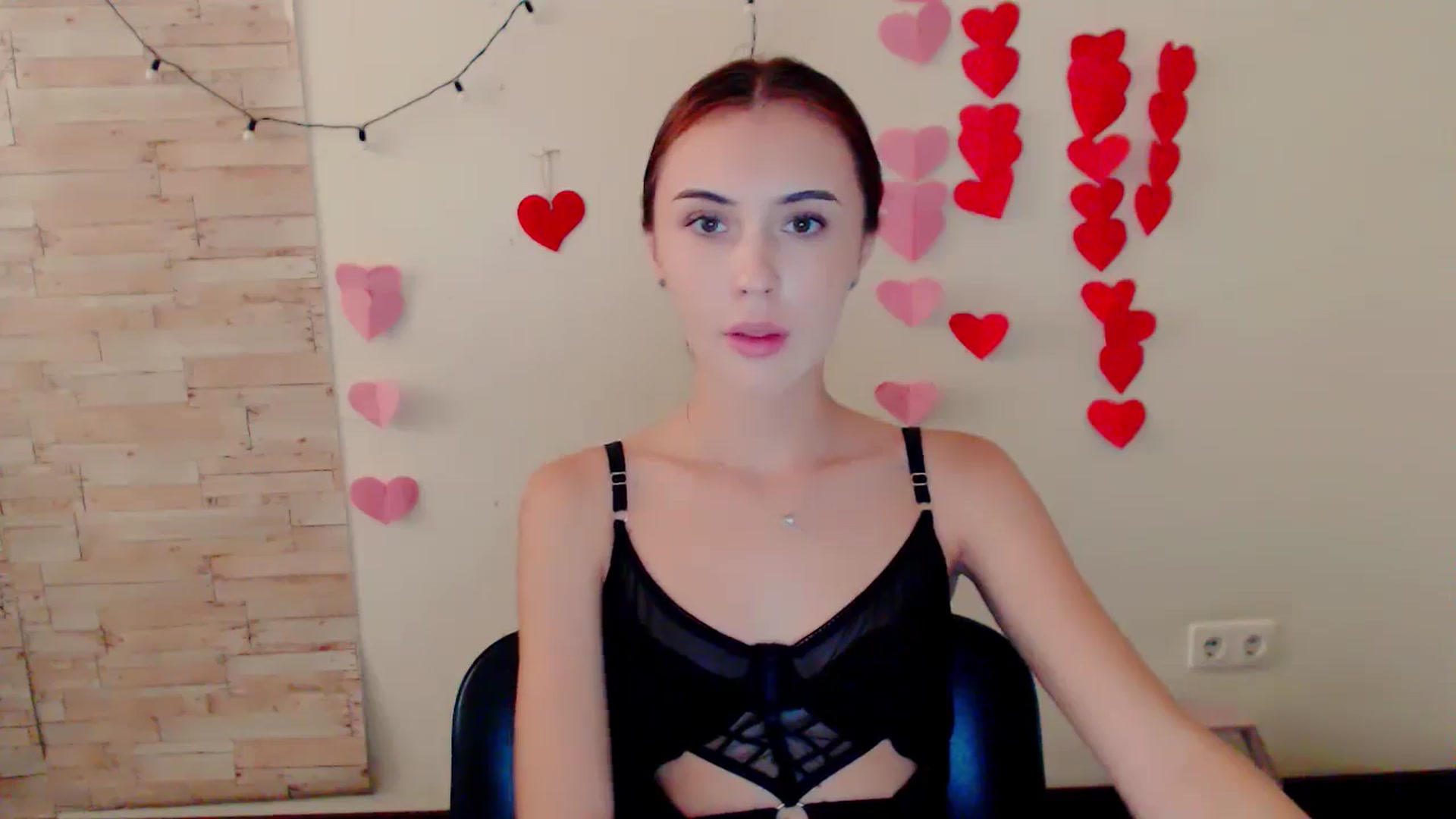 Gallery image thumbnail from Nikonara_'s myfreecams stream on, 07/09/2024, 13:55 image 3 of 20