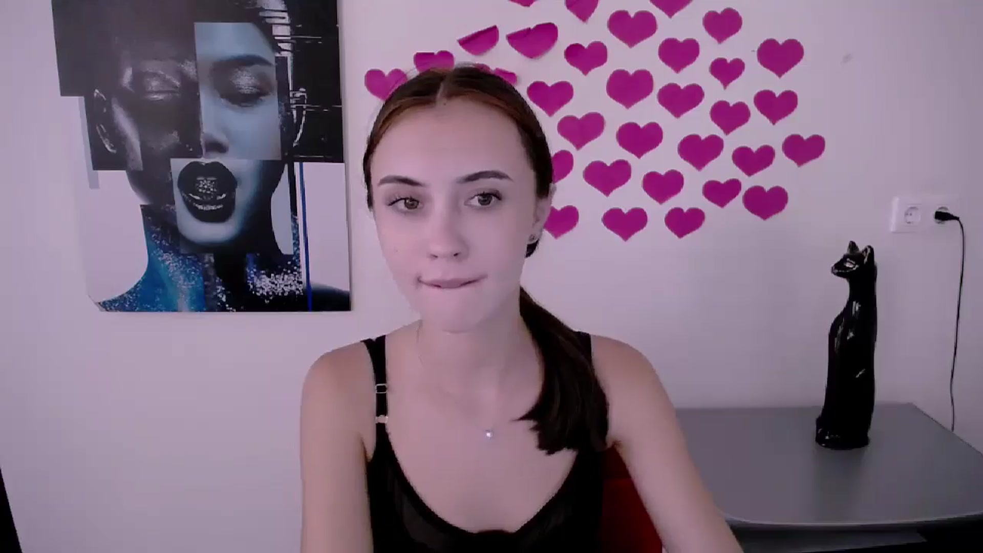 Gallery image thumbnail from Nikonara_'s myfreecams stream on, 07/09/2024, 15:54 image 11 of 20