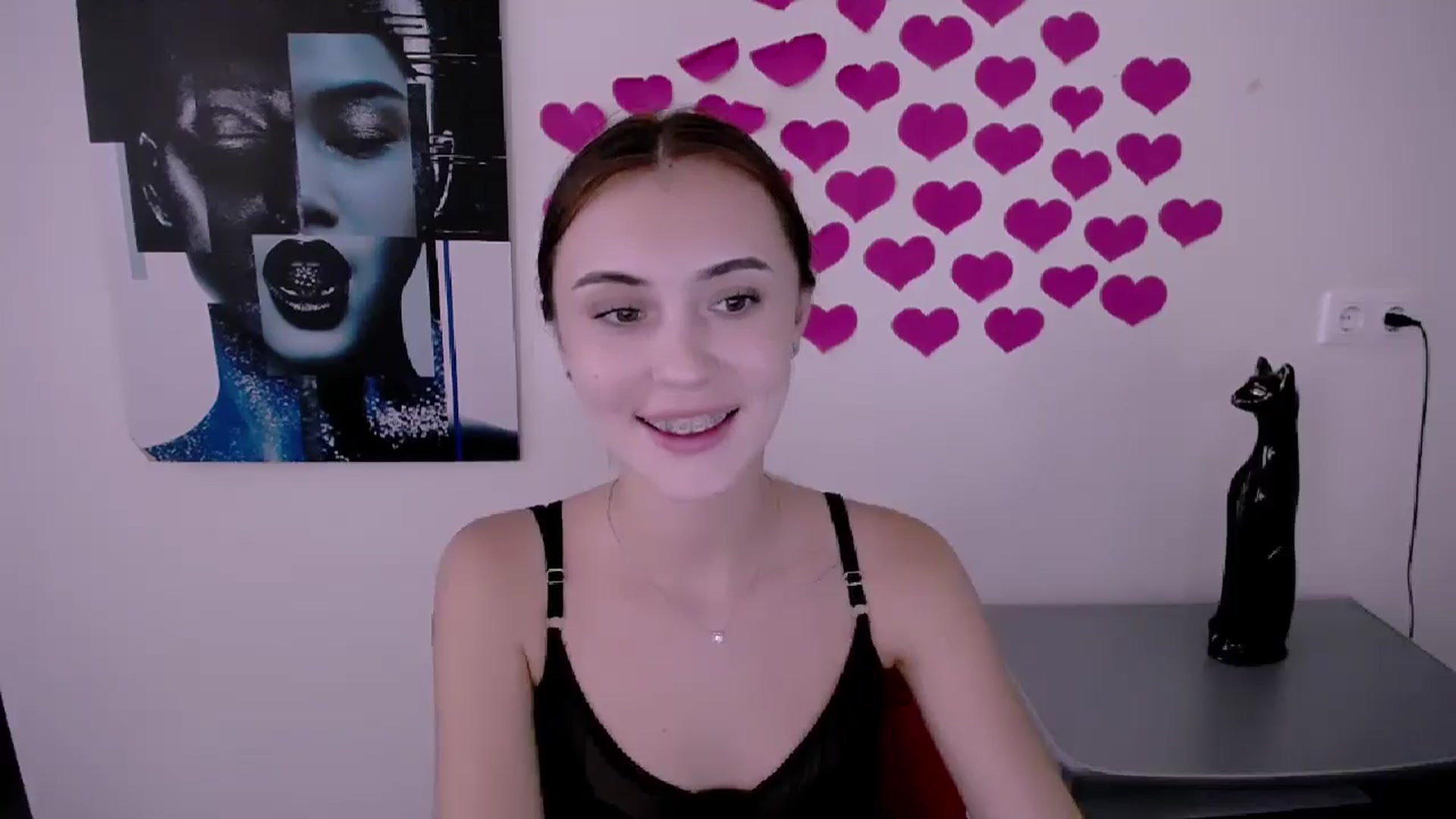 Gallery image thumbnail from Nikonara_'s myfreecams stream on, 07/09/2024, 15:54 image 19 of 20