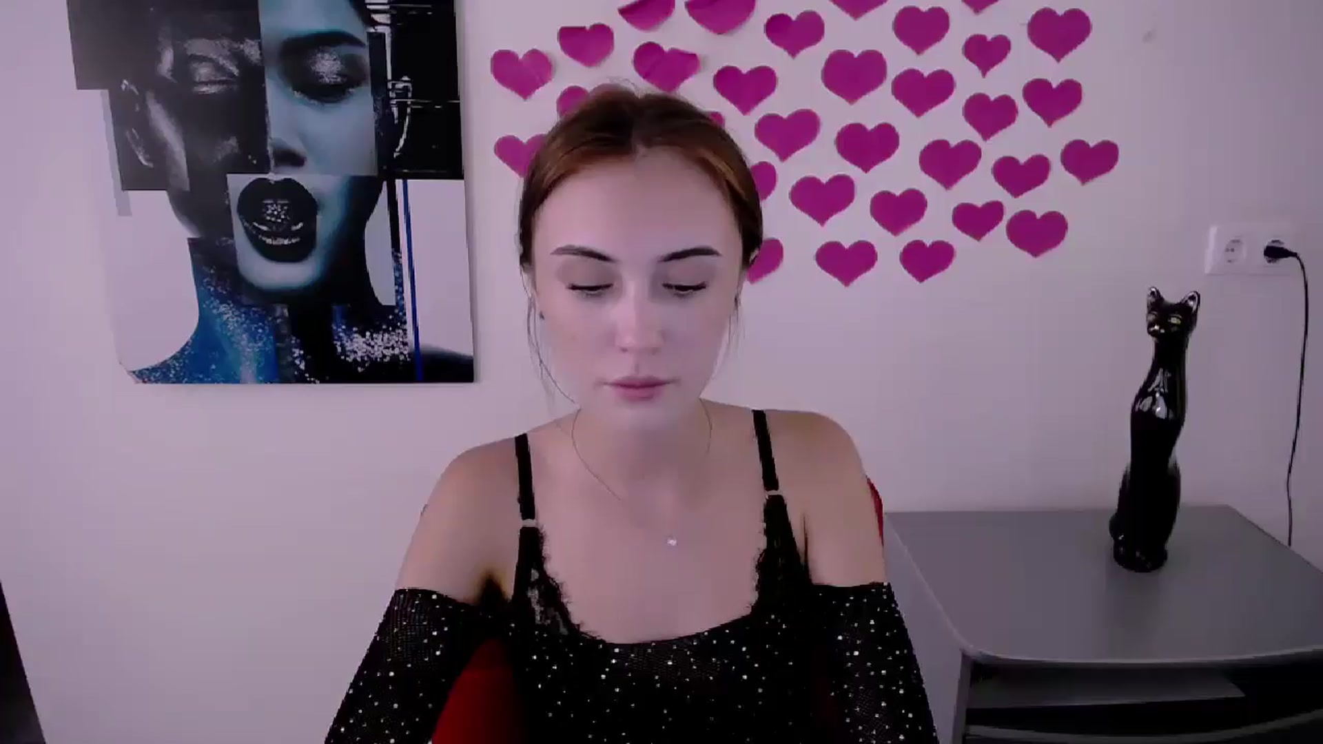 Gallery image thumbnail from Nikonara_'s myfreecams stream on, 07/10/2024, 12:35 image 6 of 20