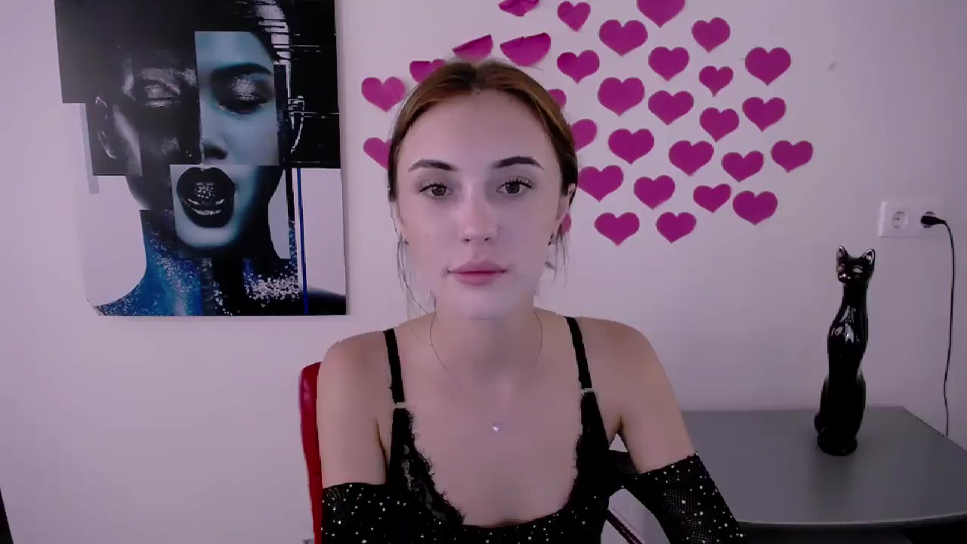 Gallery image thumbnail from Nikonara_'s myfreecams stream on, 07/10/2024, 12:35 image 14 of 20