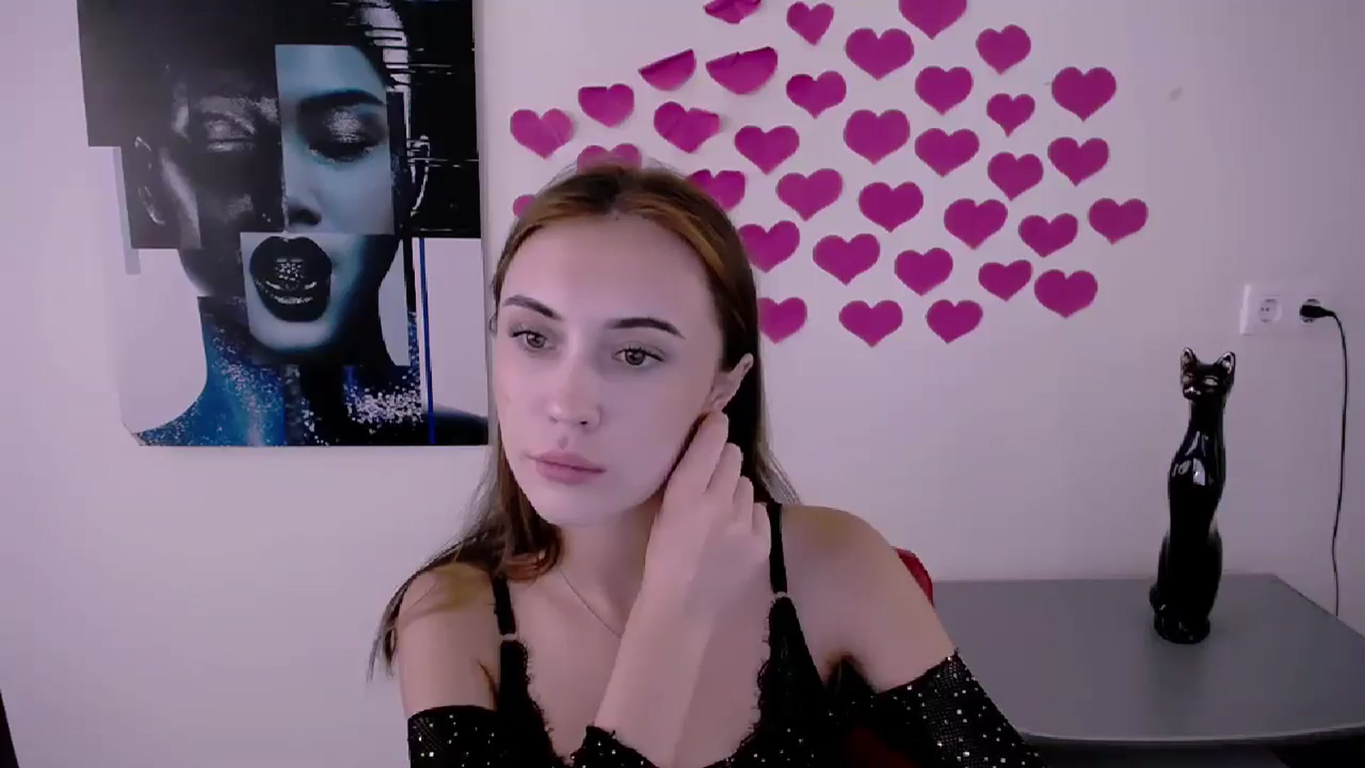 Gallery image thumbnail from Nikonara_'s myfreecams stream on, 07/10/2024, 13:34 image 3 of 20