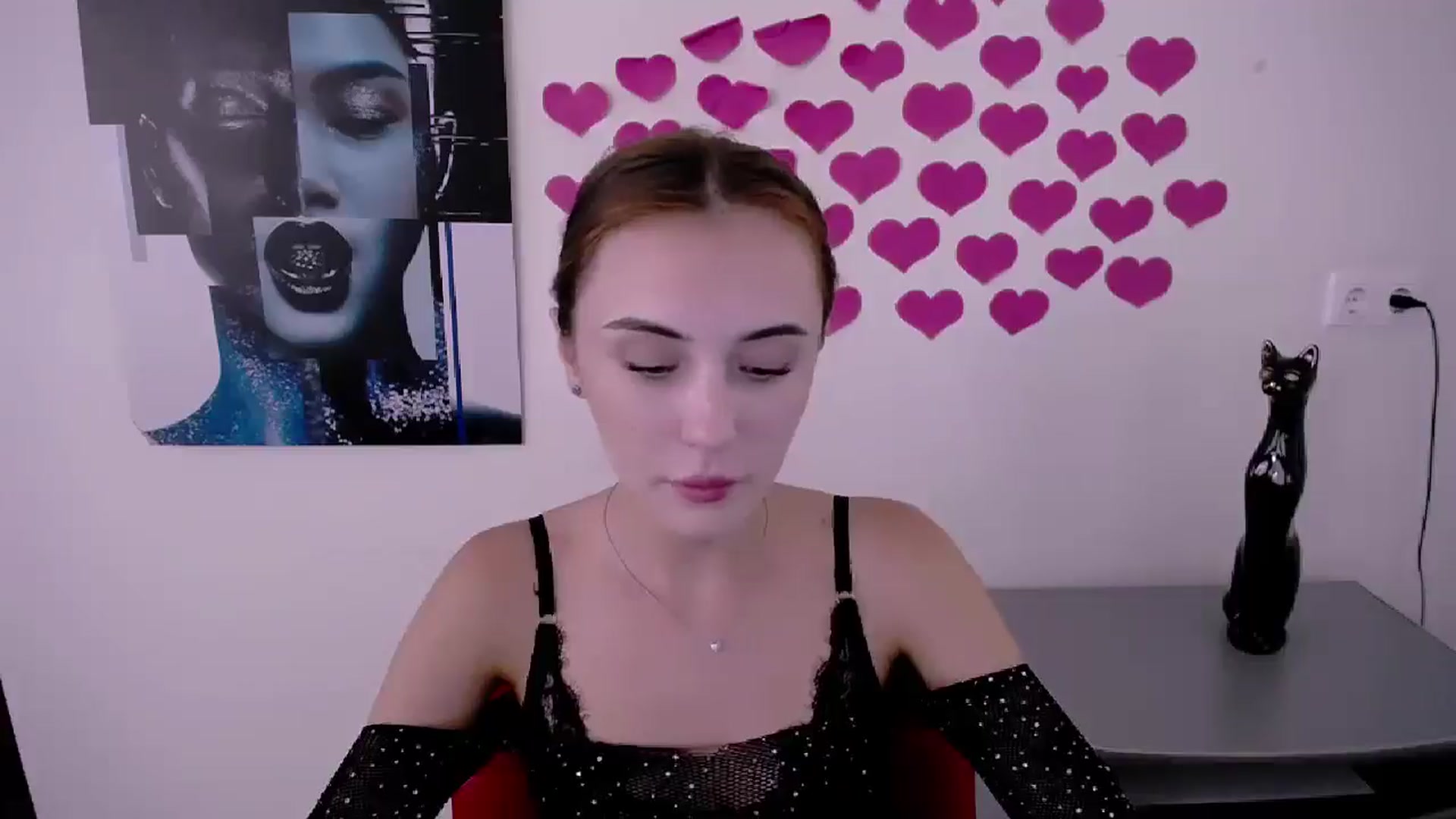 Gallery image thumbnail from Nikonara_'s myfreecams stream on, 07/10/2024, 15:35 image 11 of 20