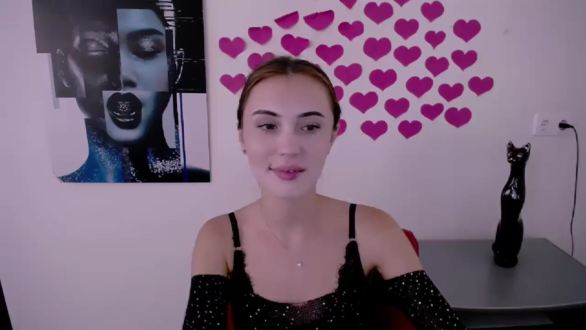 Gallery image thumbnail from Nikonara_'s myfreecams stream on, 07/10/2024, 15:35 image 16 of 20