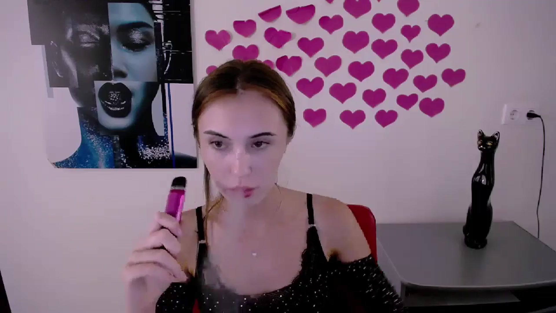 Gallery image thumbnail from Nikonara_'s myfreecams stream on, 07/10/2024, 17:04 image 11 of 20