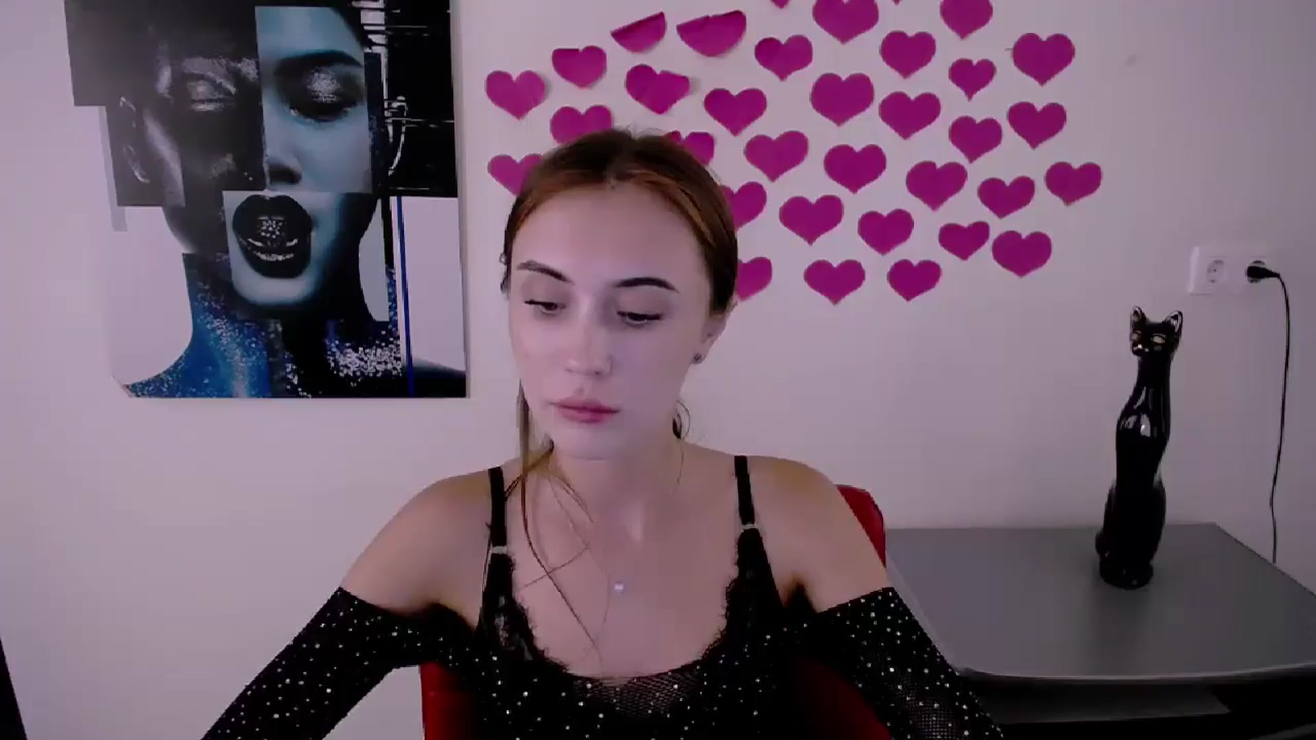 Gallery image thumbnail from Nikonara_'s myfreecams stream on, 07/10/2024, 17:04 image 6 of 20