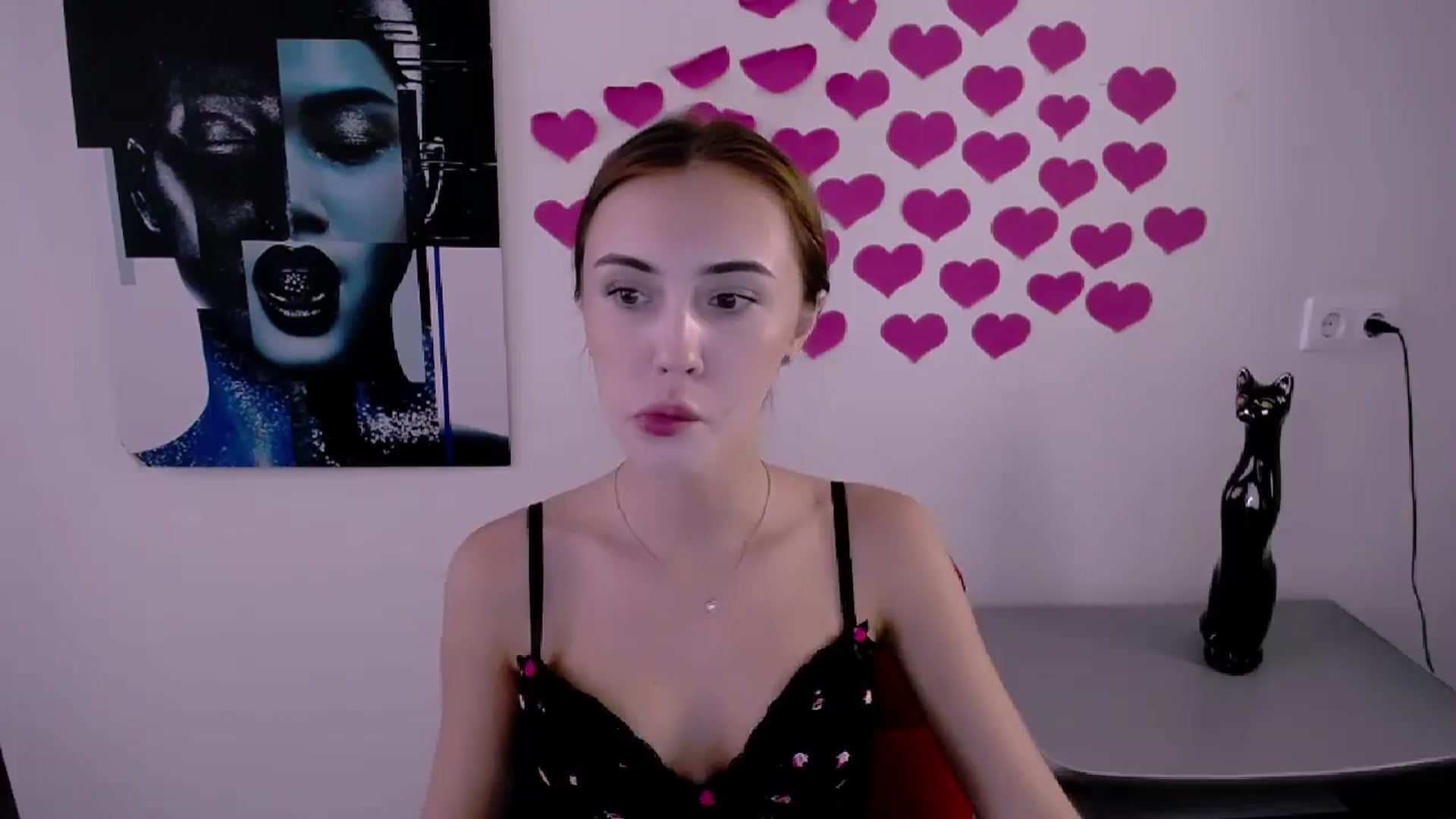 Gallery image thumbnail from Nikonara_'s myfreecams stream on, 07/12/2024, 13:05 image 9 of 20