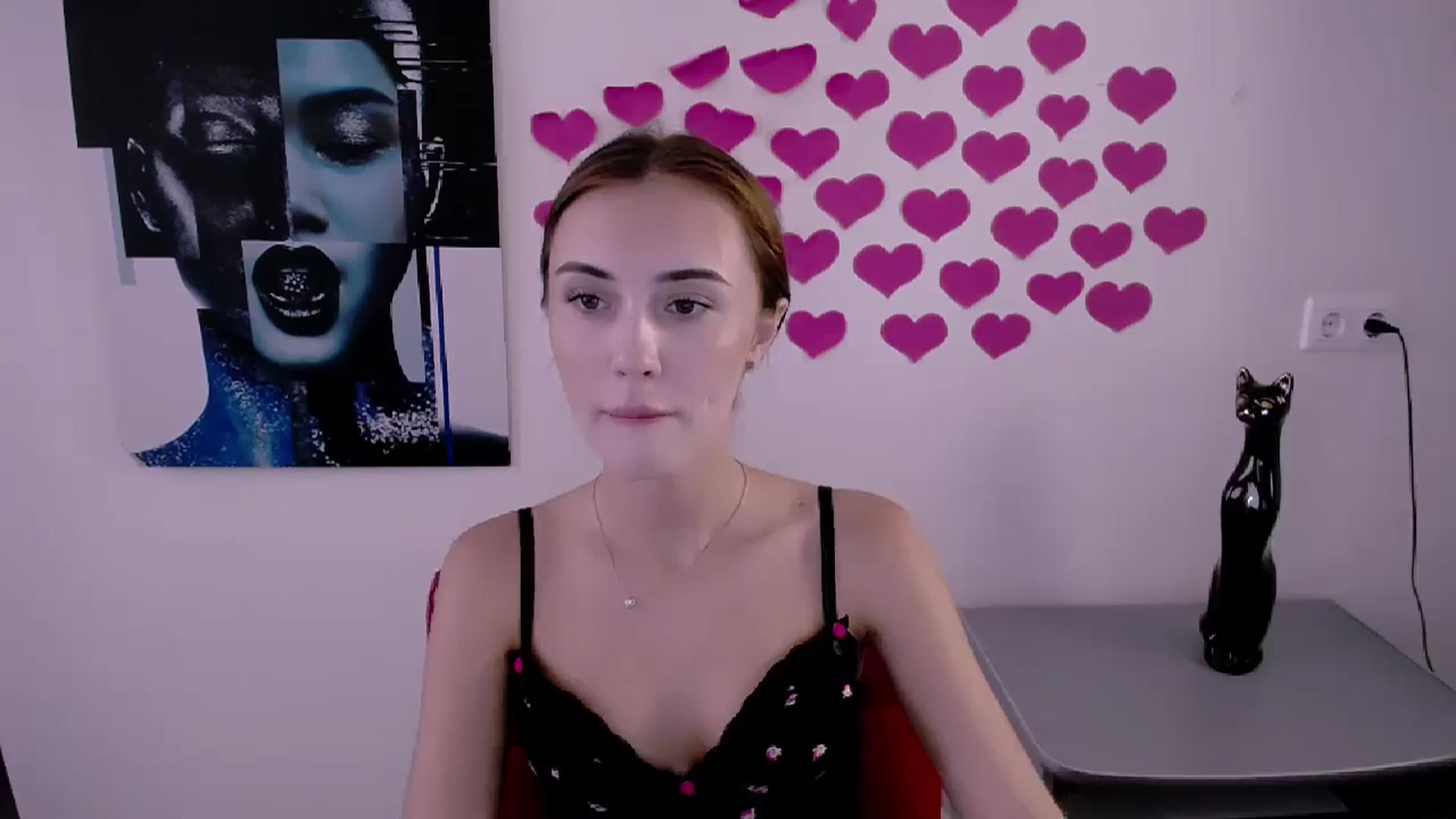 Gallery image thumbnail from Nikonara_'s myfreecams stream on, 07/12/2024, 13:05 image 15 of 20