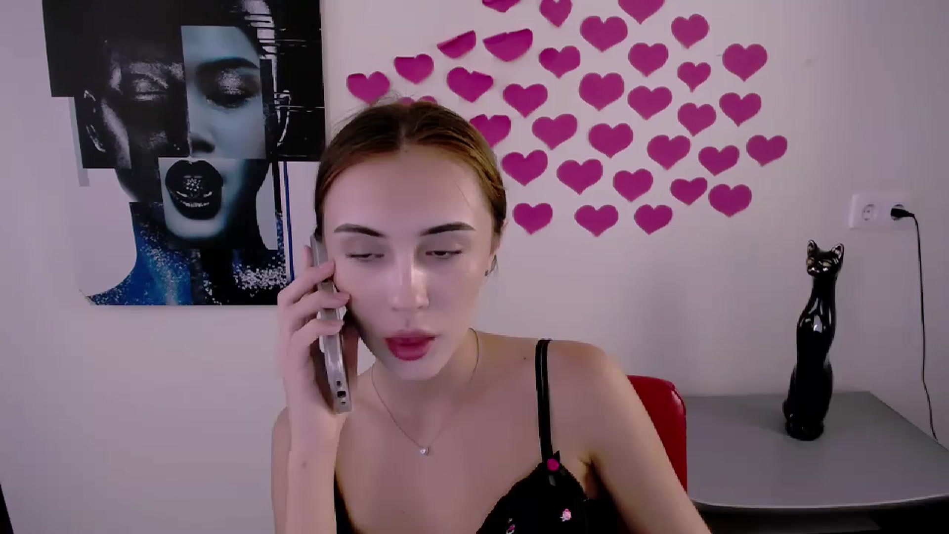 Gallery image thumbnail from Nikonara_'s myfreecams stream on, 07/12/2024, 17:21 image 6 of 20