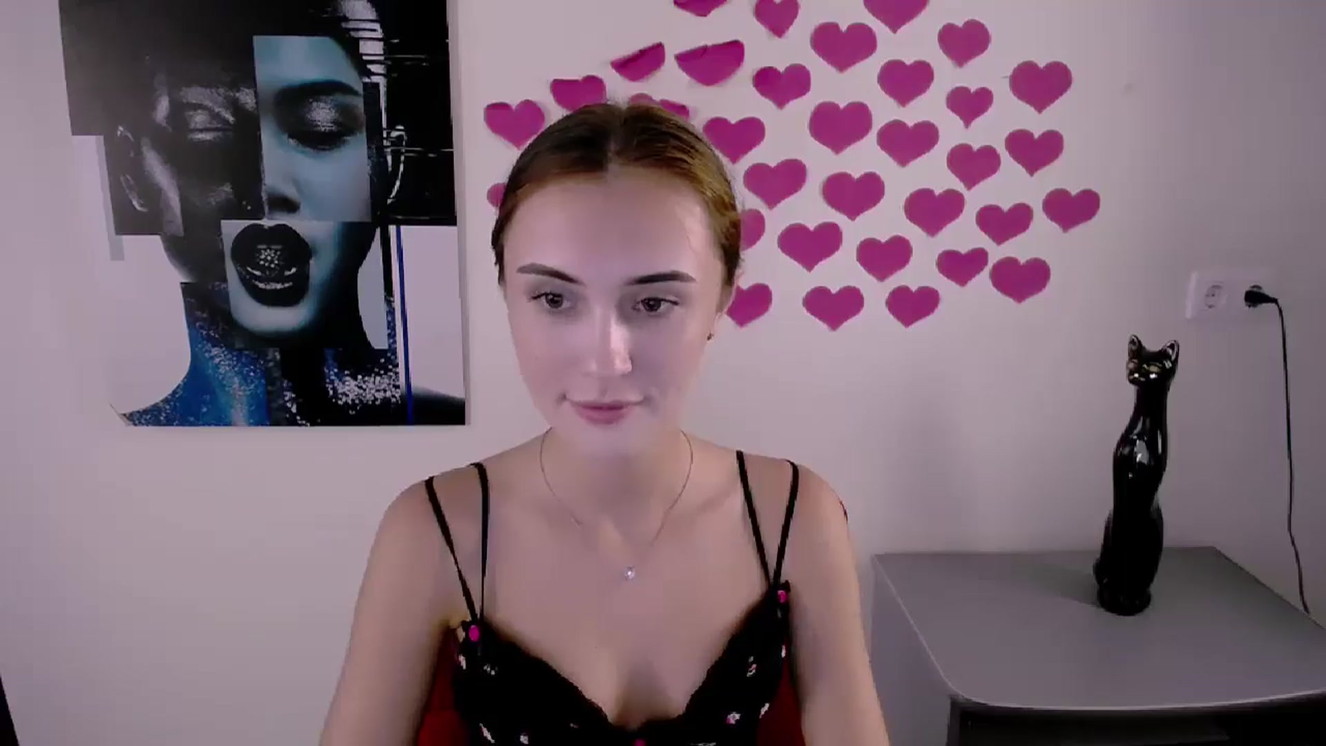 Gallery image thumbnail from Nikonara_'s myfreecams stream on, 07/12/2024, 17:21 image 15 of 20