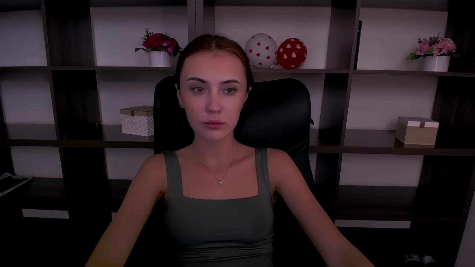 Gallery image thumbnail from Nikonara_'s myfreecams stream on, 07/13/2024, 13:40 image 1 of 20