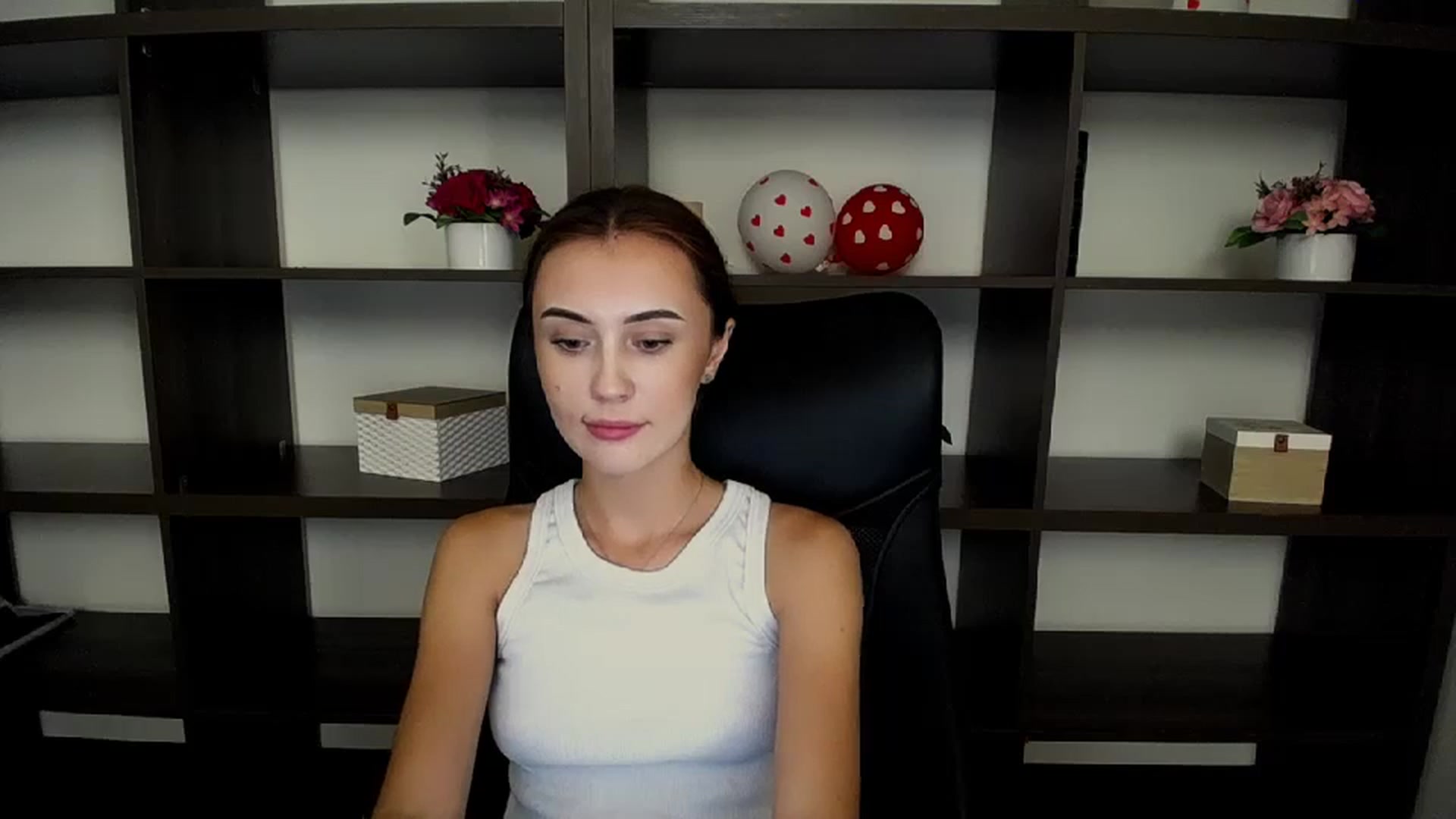 Gallery image thumbnail from Nikonara_'s myfreecams stream on, 07/14/2024, 11:29 image 20 of 20