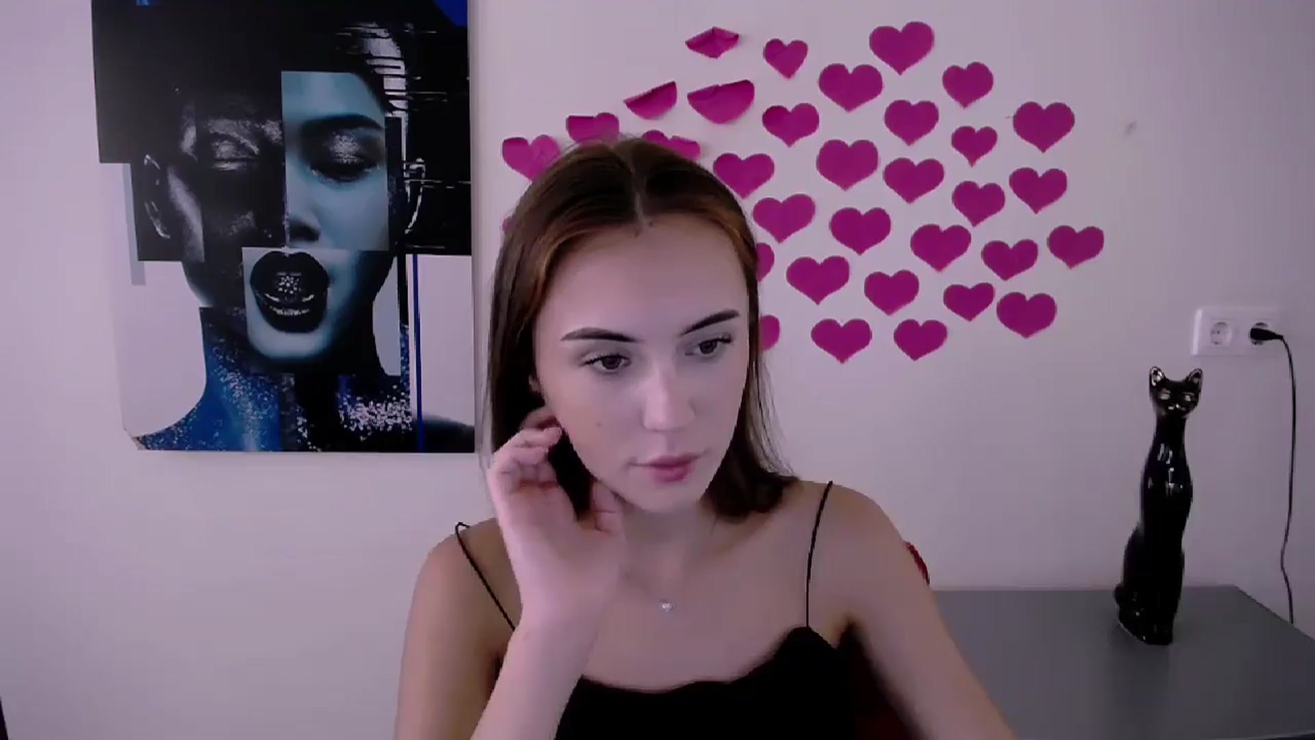 Gallery image thumbnail from Nikonara_'s myfreecams stream on, 07/15/2024, 13:36 image 12 of 20