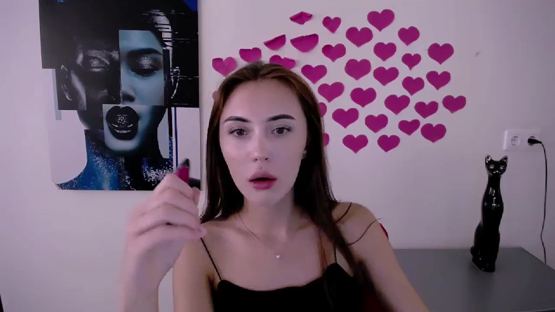 Gallery image thumbnail from Nikonara_'s myfreecams stream on, 07/15/2024, 15:21 image 2 of 20