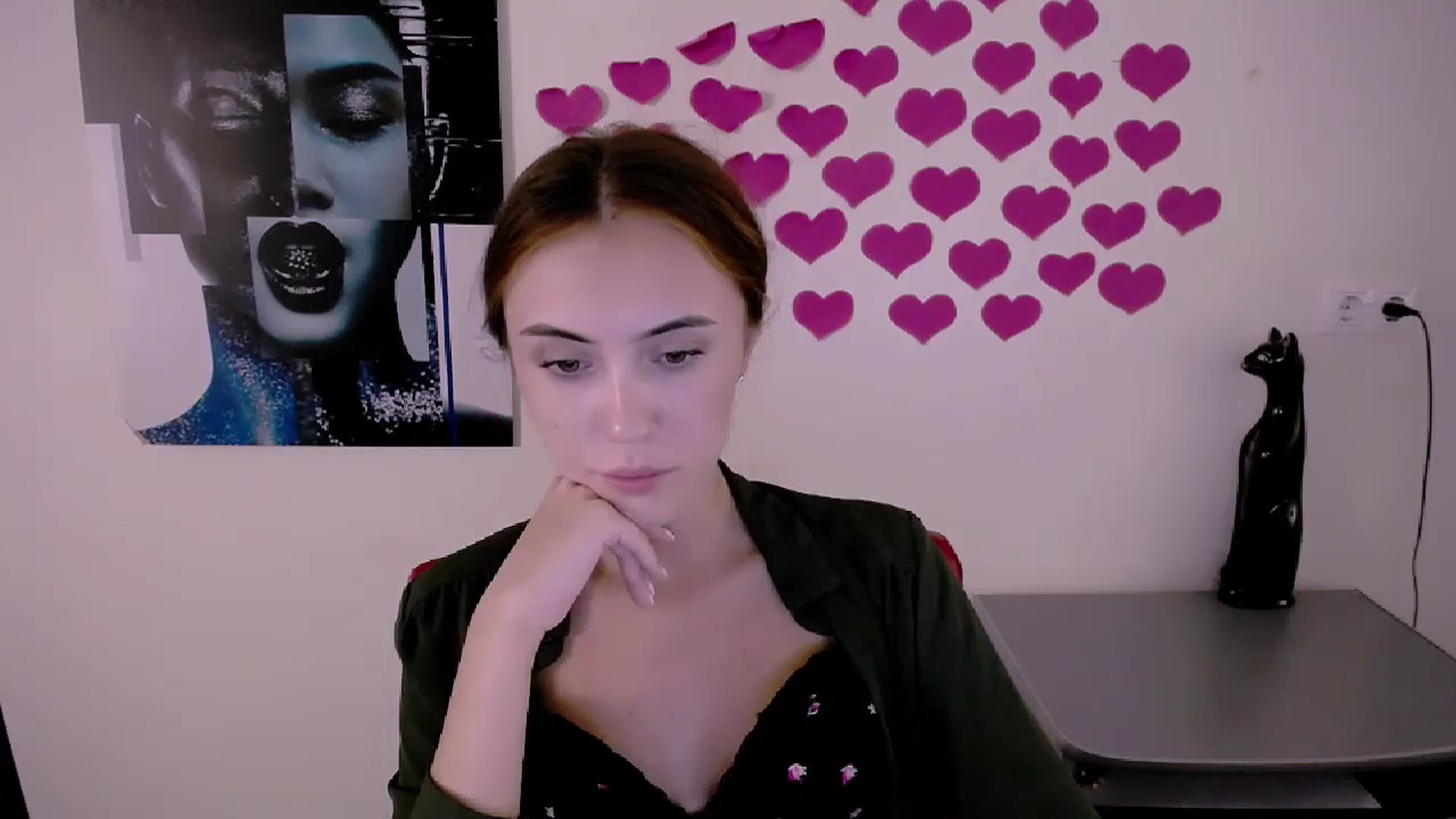 Gallery image thumbnail from Nikonara_'s myfreecams stream on, 07/23/2024, 16:44 image 18 of 20