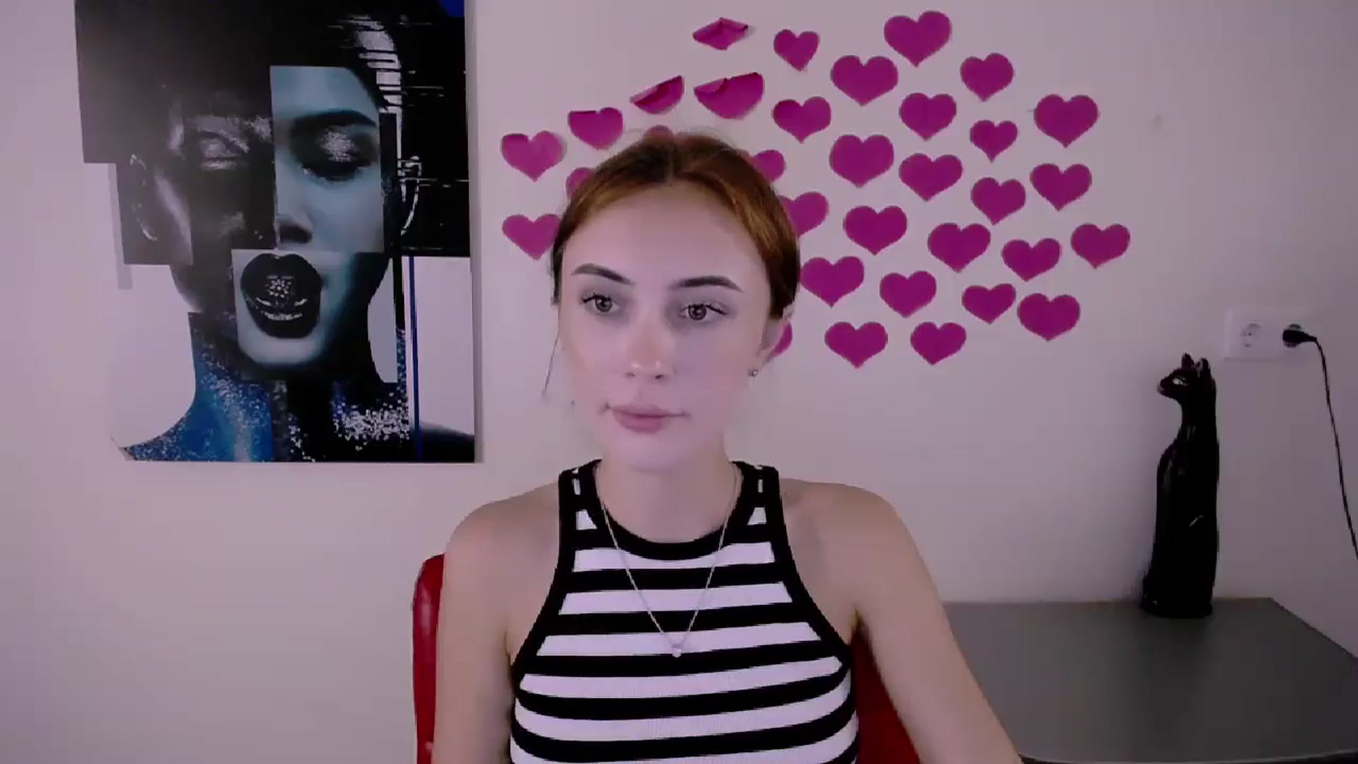Gallery image thumbnail from Nikonara_'s myfreecams stream on, 07/25/2024, 14:16 image 16 of 20