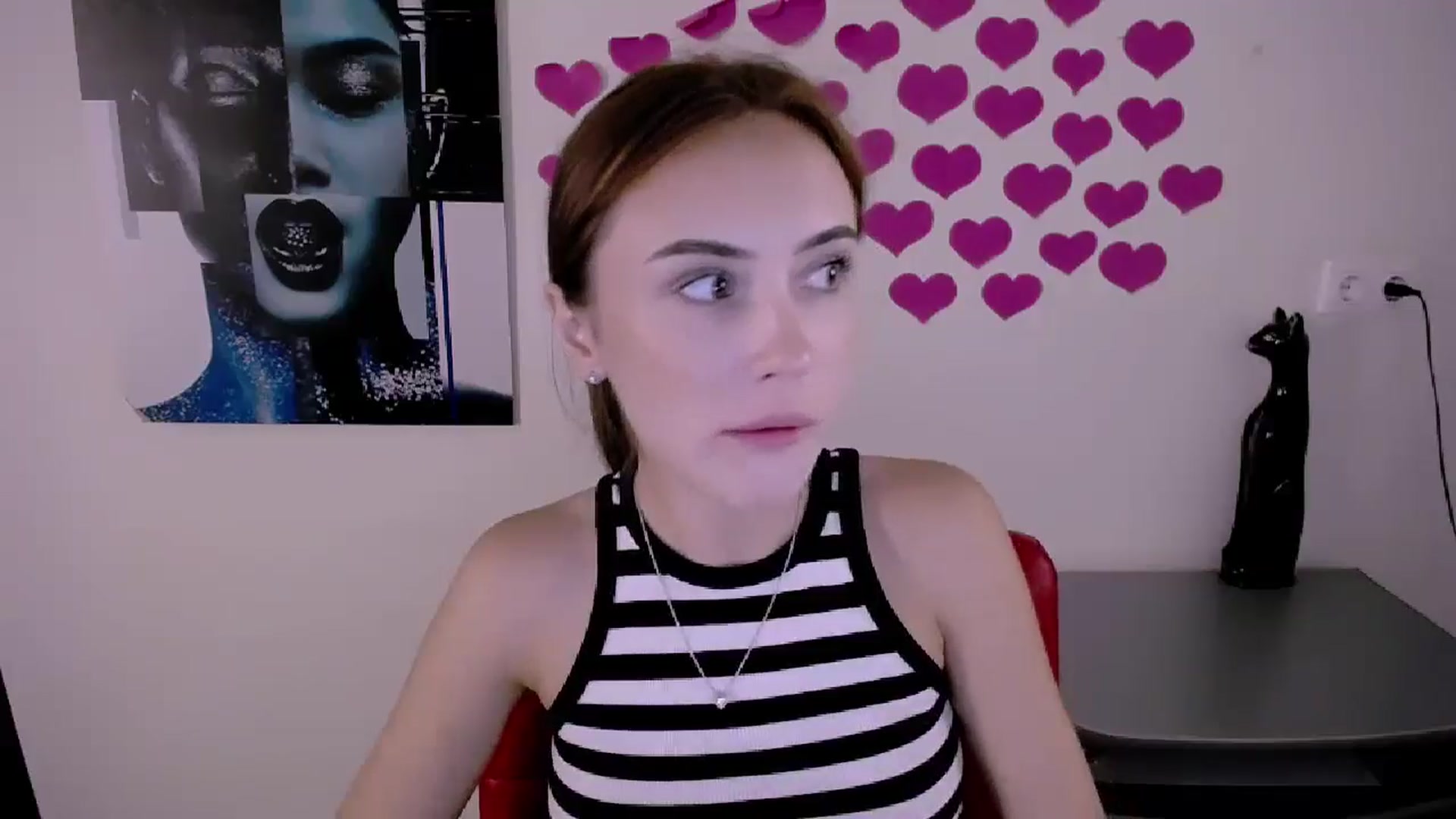 Gallery image thumbnail from Nikonara_'s myfreecams stream on, 07/25/2024, 14:16 image 3 of 20