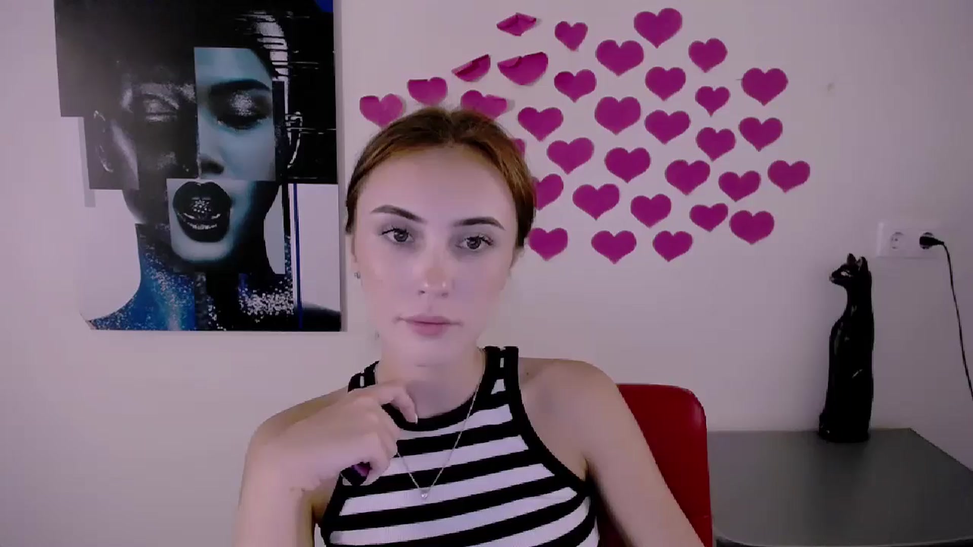 Gallery image thumbnail from Nikonara_'s myfreecams stream on, 07/25/2024, 14:16 image 20 of 20