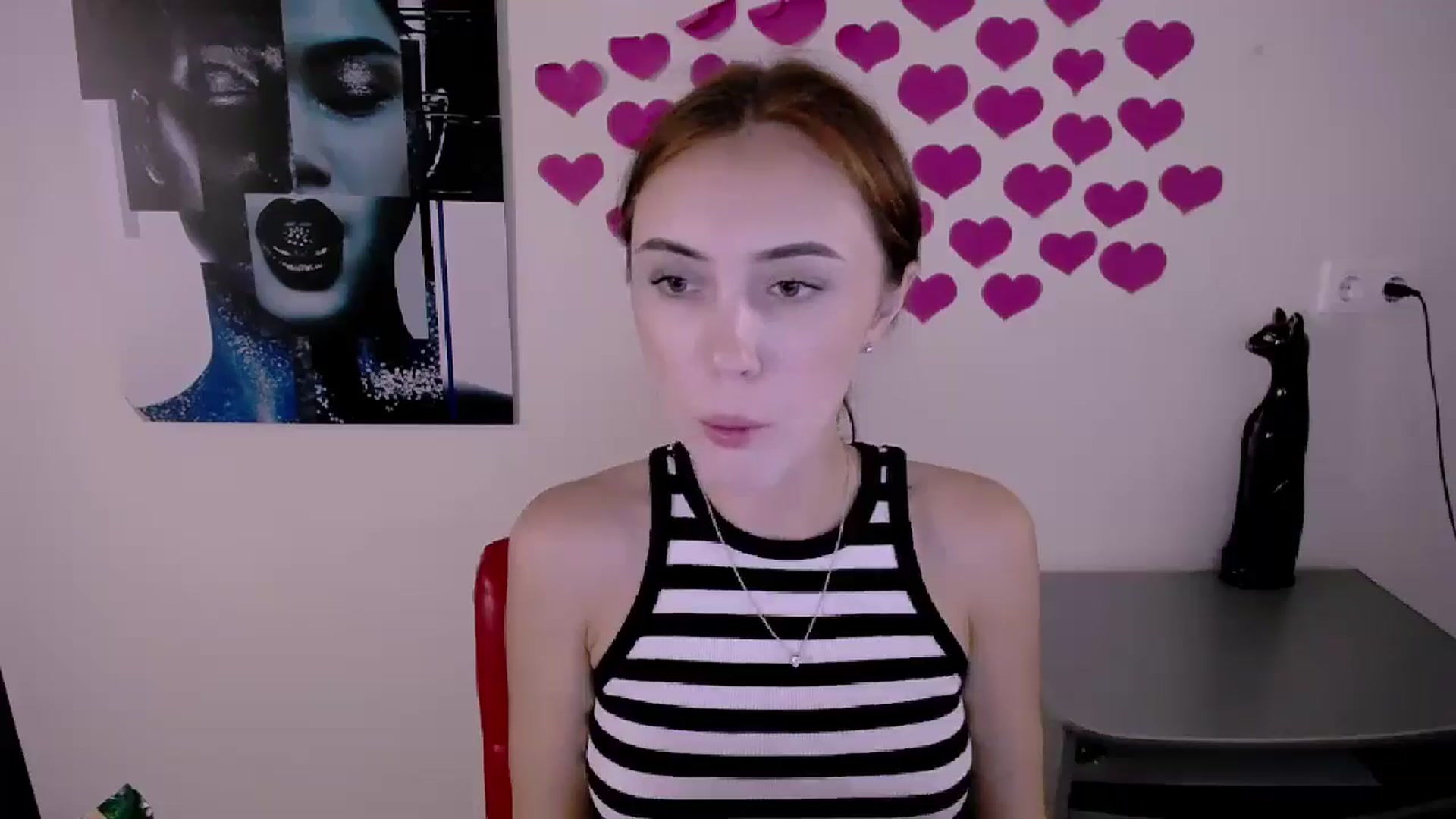 Gallery image thumbnail from Nikonara_'s myfreecams stream on, 07/25/2024, 14:16 image 2 of 20