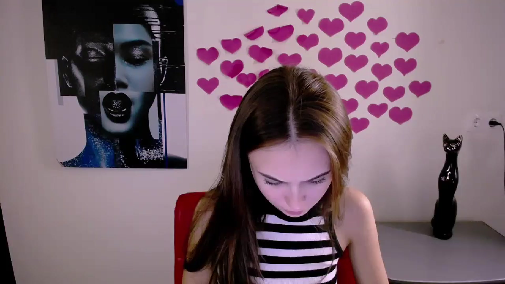 Gallery image thumbnail from Nikonara_'s myfreecams stream on, 07/27/2024, 19:38 image 7 of 20