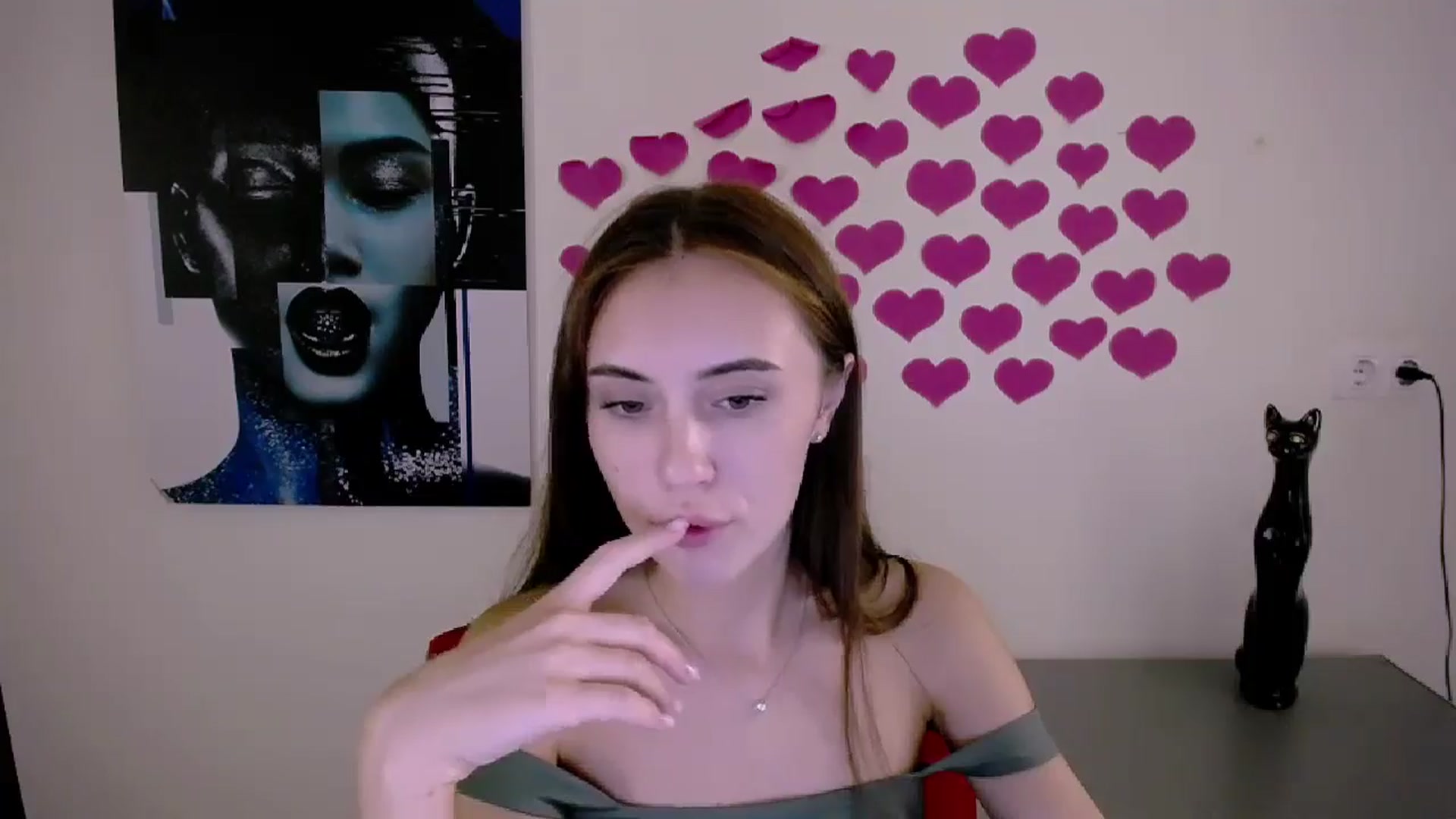 Gallery image thumbnail from Nikonara_'s myfreecams stream on, 07/28/2024, 24:05 image 17 of 20