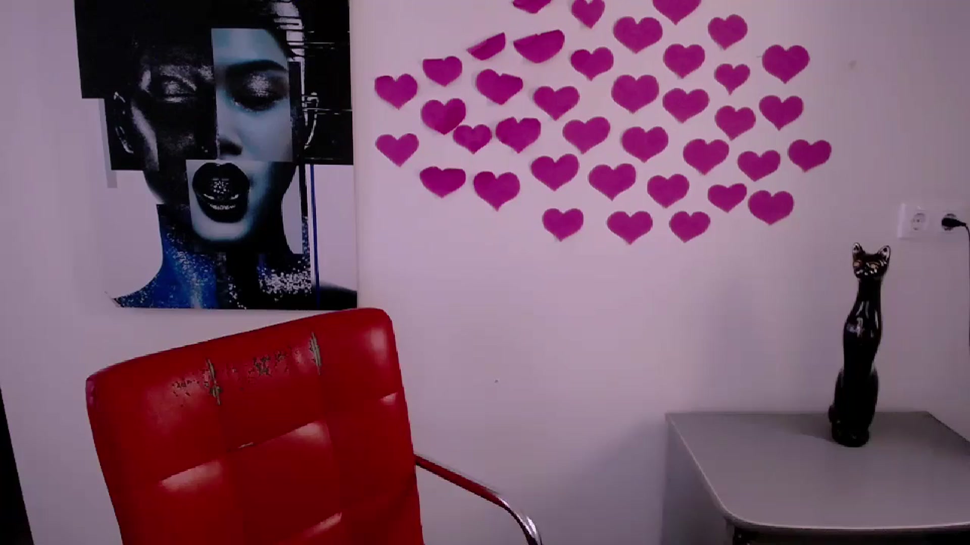 Gallery image thumbnail from Nikonara_'s myfreecams stream on, 07/29/2024, 08:29 image 14 of 20