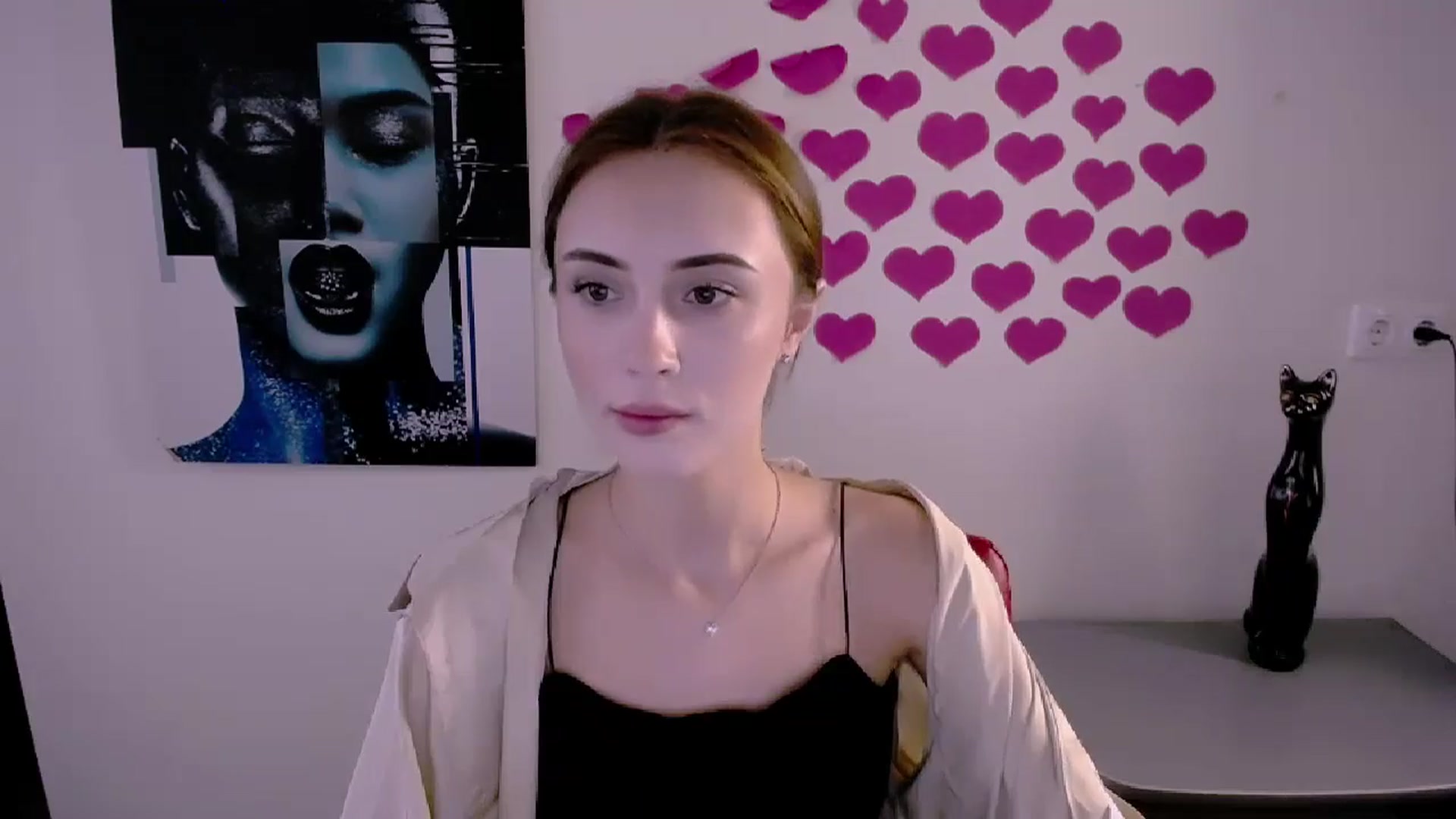 Gallery image thumbnail from Nikonara_'s myfreecams stream on, 07/29/2024, 08:29 image 19 of 20