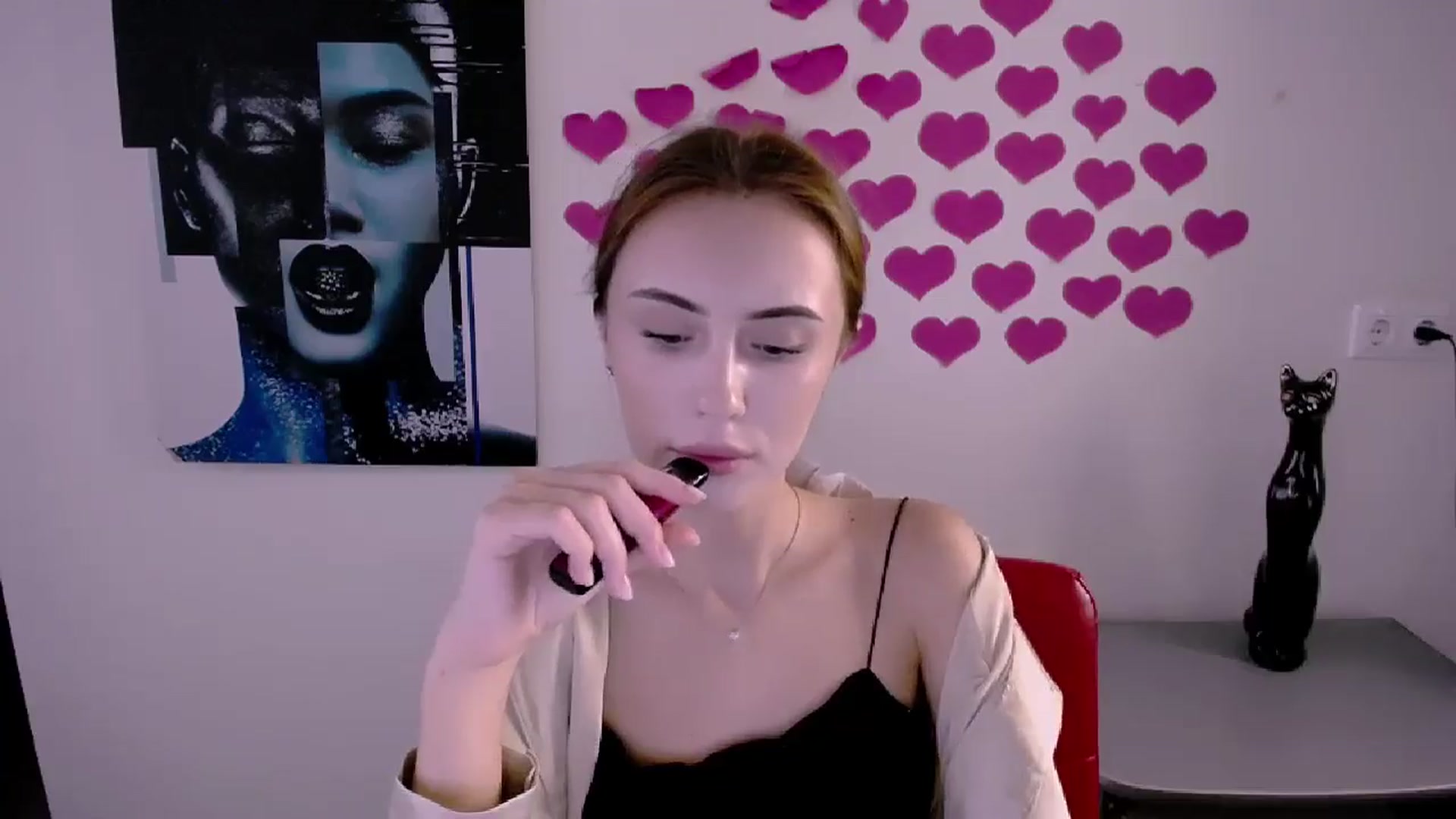 Gallery image thumbnail from Nikonara_'s myfreecams stream on, 07/29/2024, 09:01 image 17 of 20