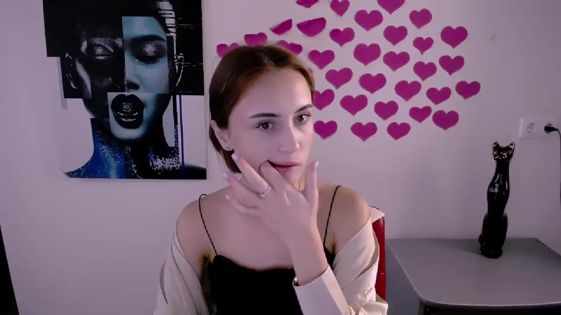 Gallery image thumbnail from Nikonara_'s myfreecams stream on, 07/29/2024, 09:59 image 5 of 20