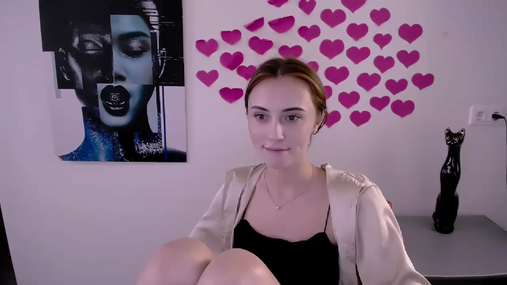 Gallery image thumbnail from Nikonara_'s myfreecams stream on, 07/29/2024, 11:51 image 15 of 20