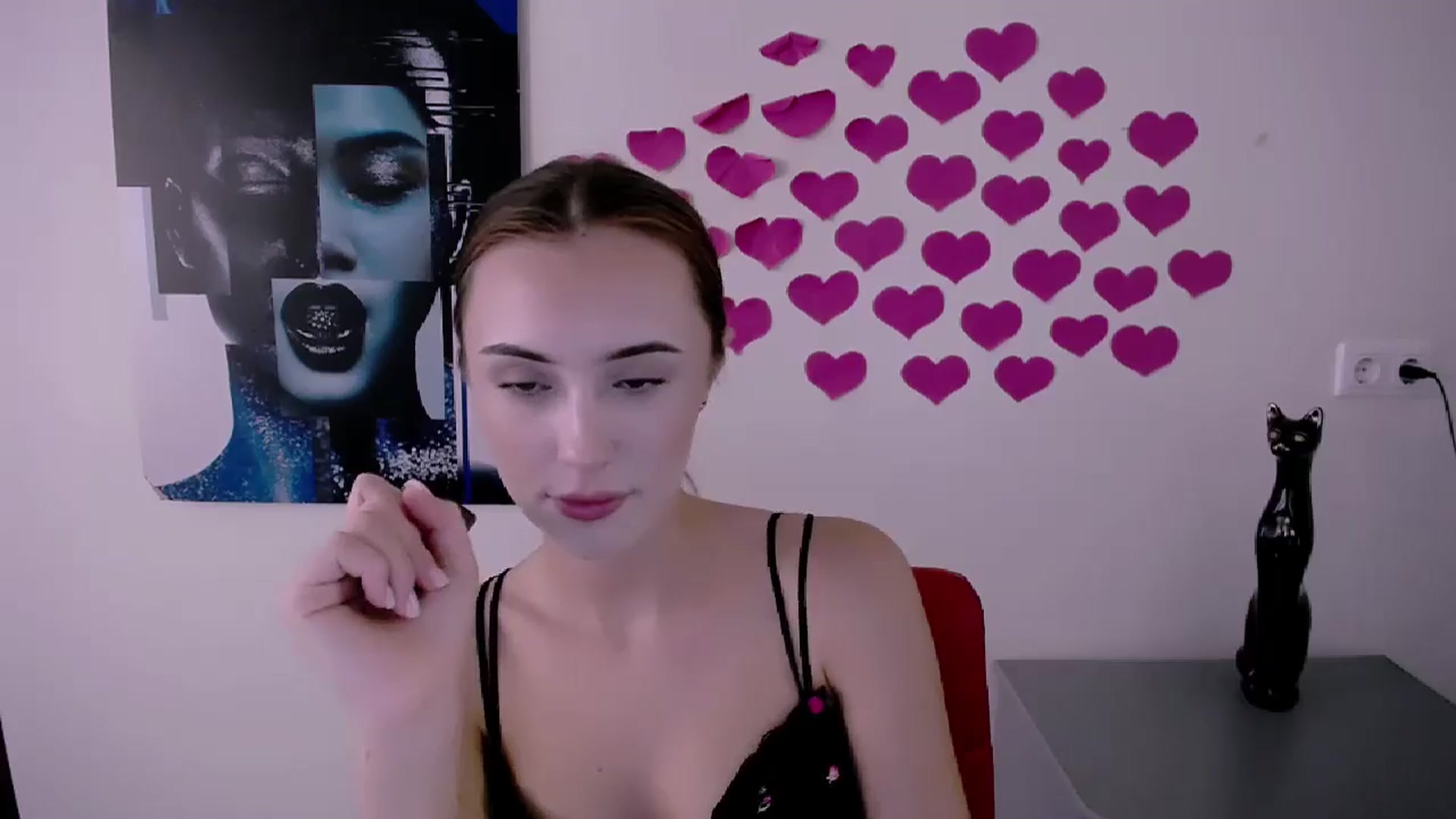 Gallery image thumbnail from Nikonara_'s myfreecams stream on, 07/30/2024, 13:00 image 8 of 20