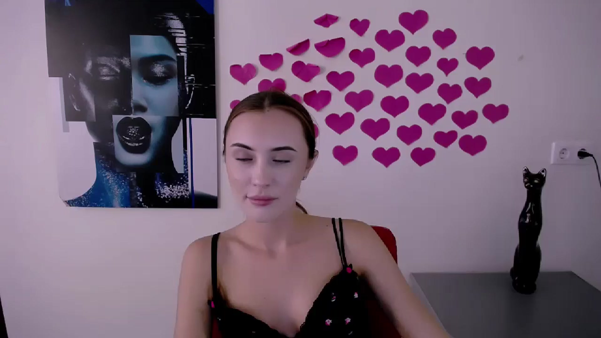 Gallery image thumbnail from Nikonara_'s myfreecams stream on, 07/30/2024, 15:59 image 16 of 20