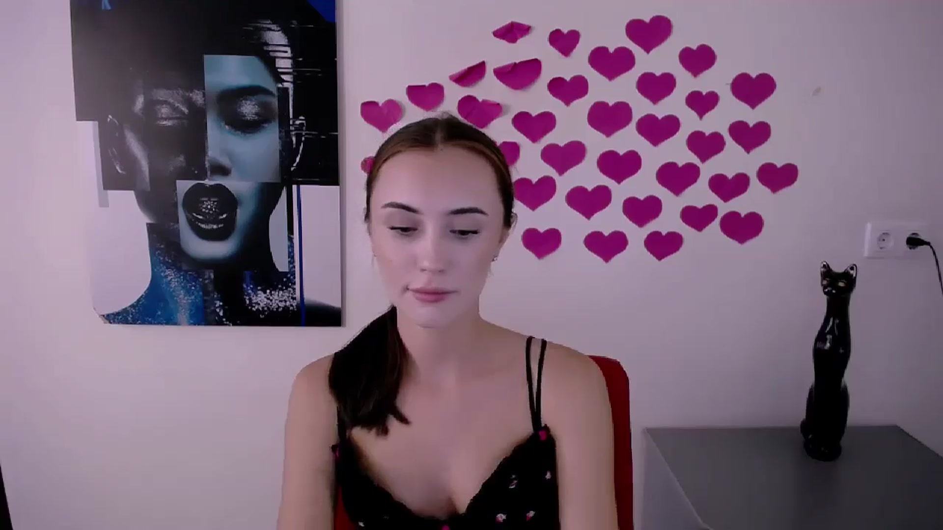 Gallery image thumbnail from Nikonara_'s myfreecams stream on, 07/30/2024, 15:59 image 19 of 20