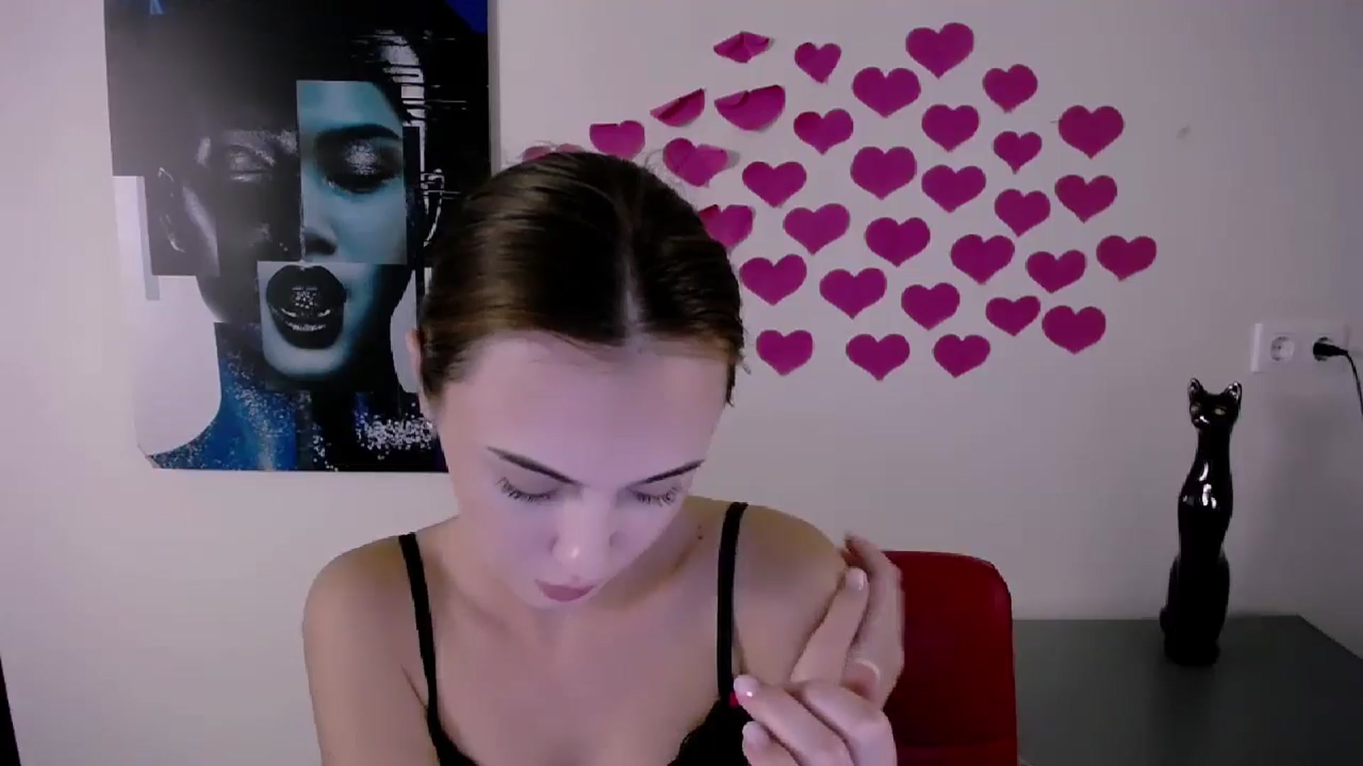 Gallery image thumbnail from Nikonara_'s myfreecams stream on, 07/30/2024, 17:14 image 10 of 20