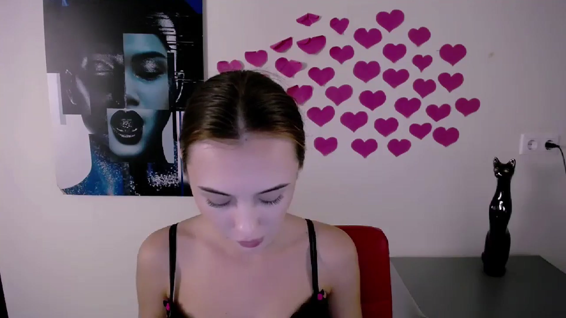 Gallery image thumbnail from Nikonara_'s myfreecams stream on, 07/30/2024, 17:14 image 15 of 20