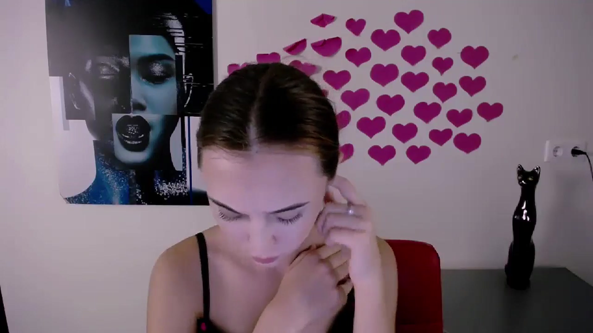 Gallery image thumbnail from Nikonara_'s myfreecams stream on, 07/30/2024, 17:14 image 8 of 20