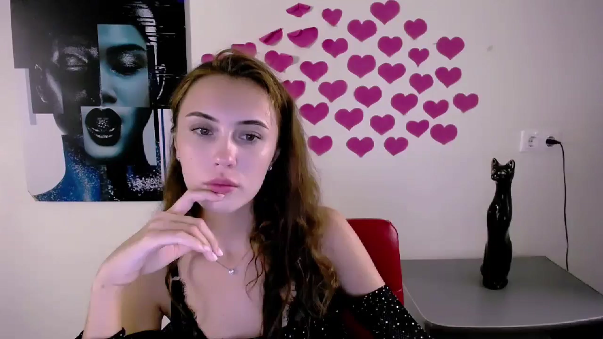 Gallery image thumbnail from Nikonara_'s myfreecams stream on, 08/03/2024, 22:35 image 18 of 20
