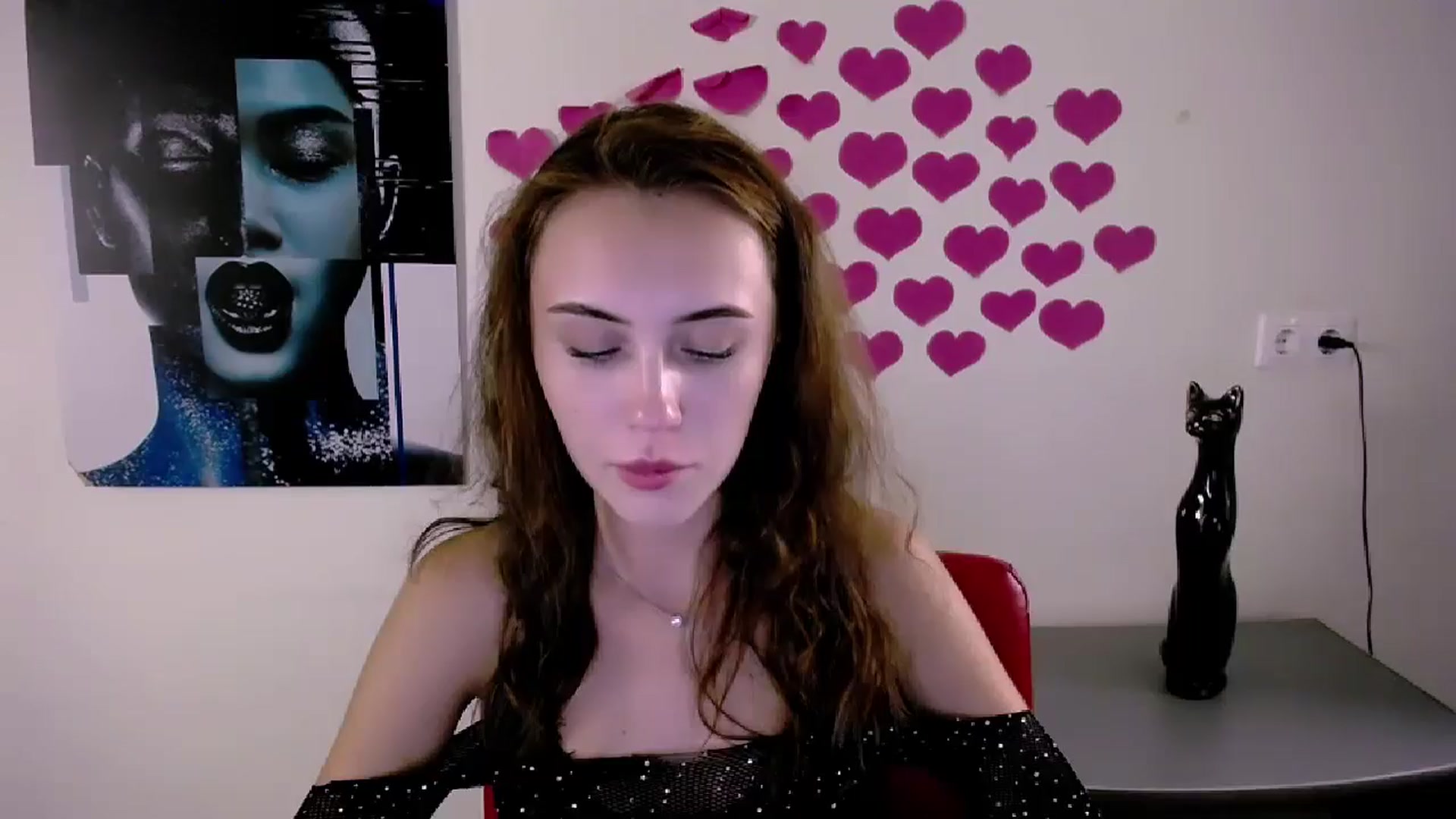 Gallery image thumbnail from Nikonara_'s myfreecams stream on, 08/03/2024, 23:42 image 1 of 20