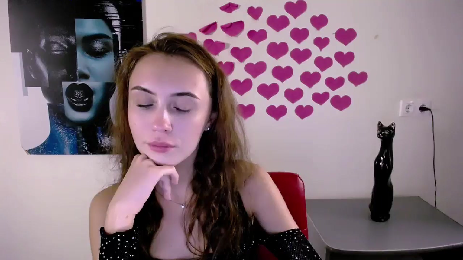 Gallery image thumbnail from Nikonara_'s myfreecams stream on, 08/03/2024, 23:42 image 5 of 20