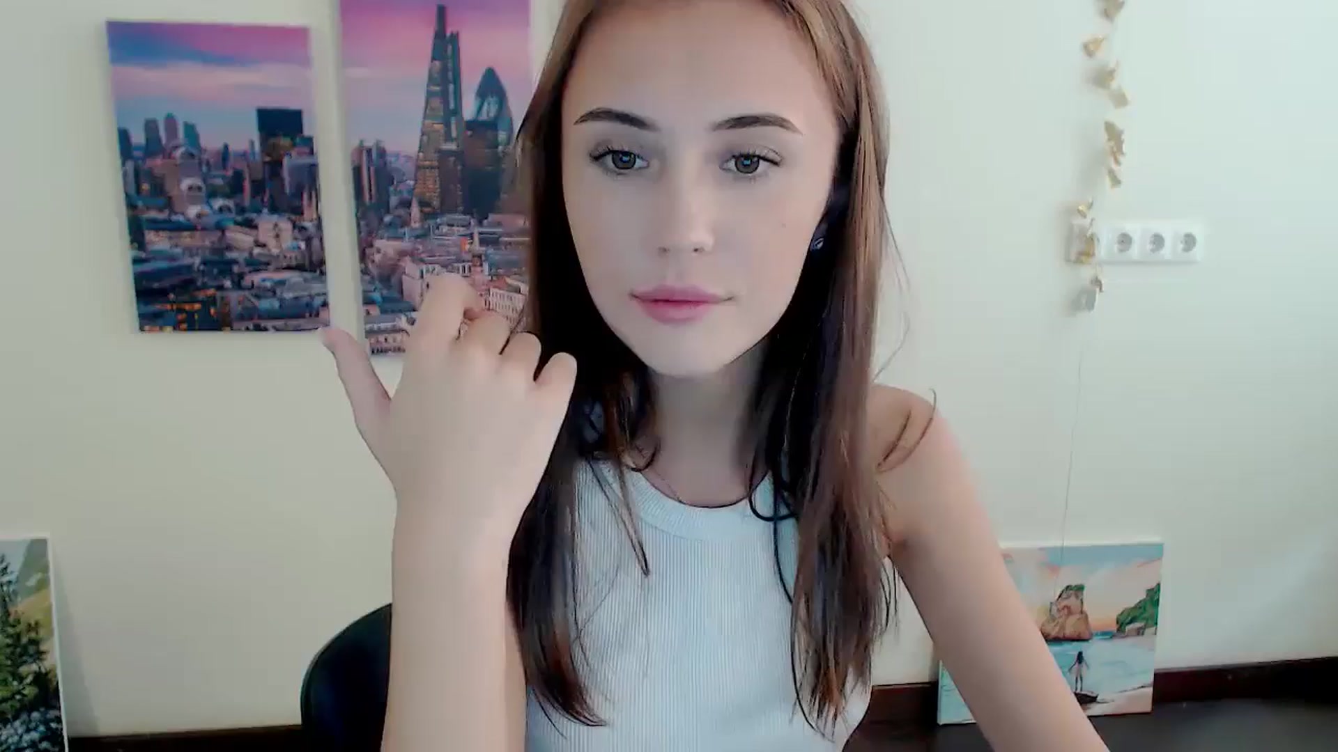 Gallery image thumbnail from Nikonara_'s myfreecams stream on, 08/07/2024, 13:12 image 14 of 20