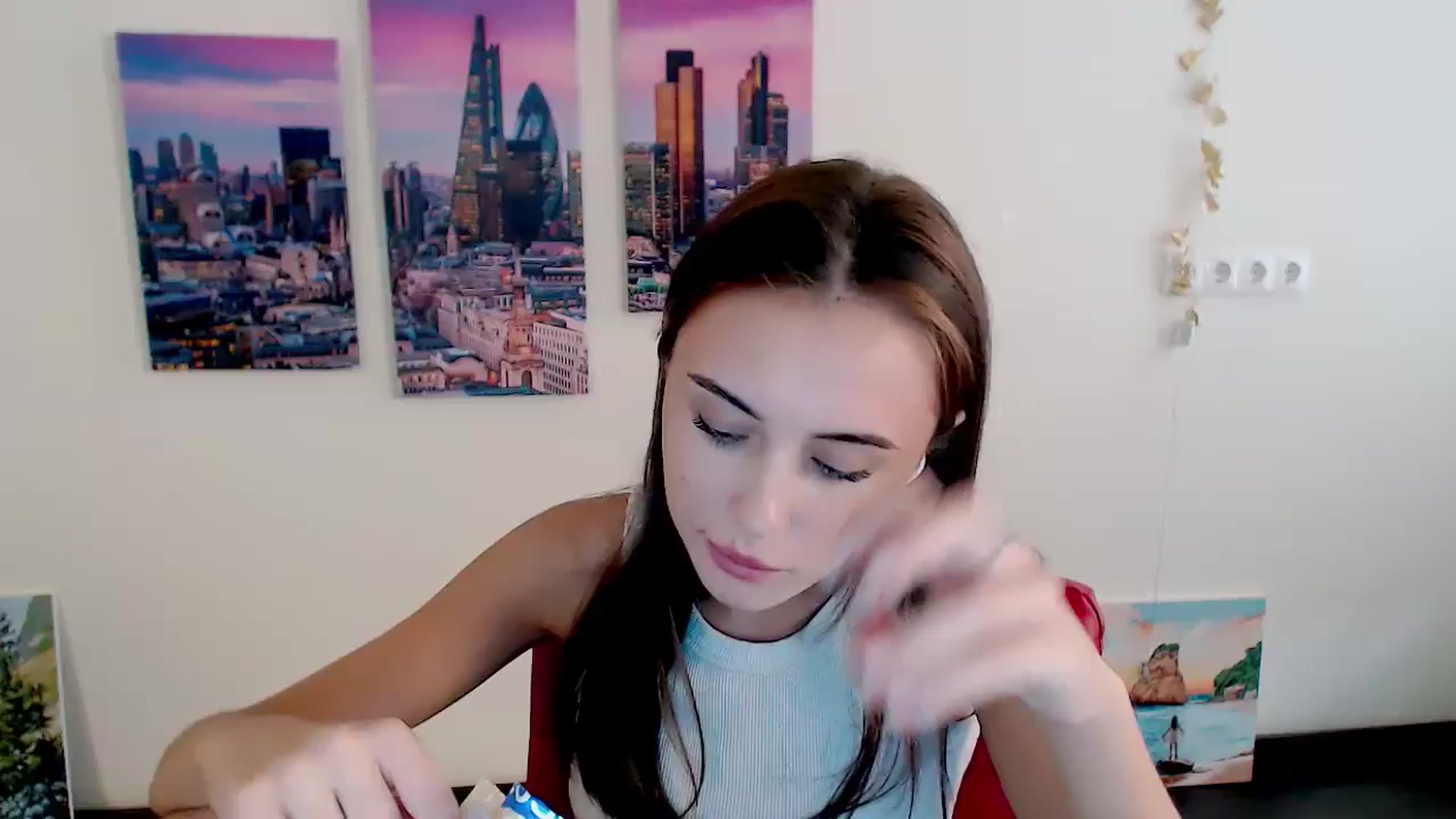 Gallery image thumbnail from Nikonara_'s myfreecams stream on, 08/07/2024, 15:50 image 1 of 20