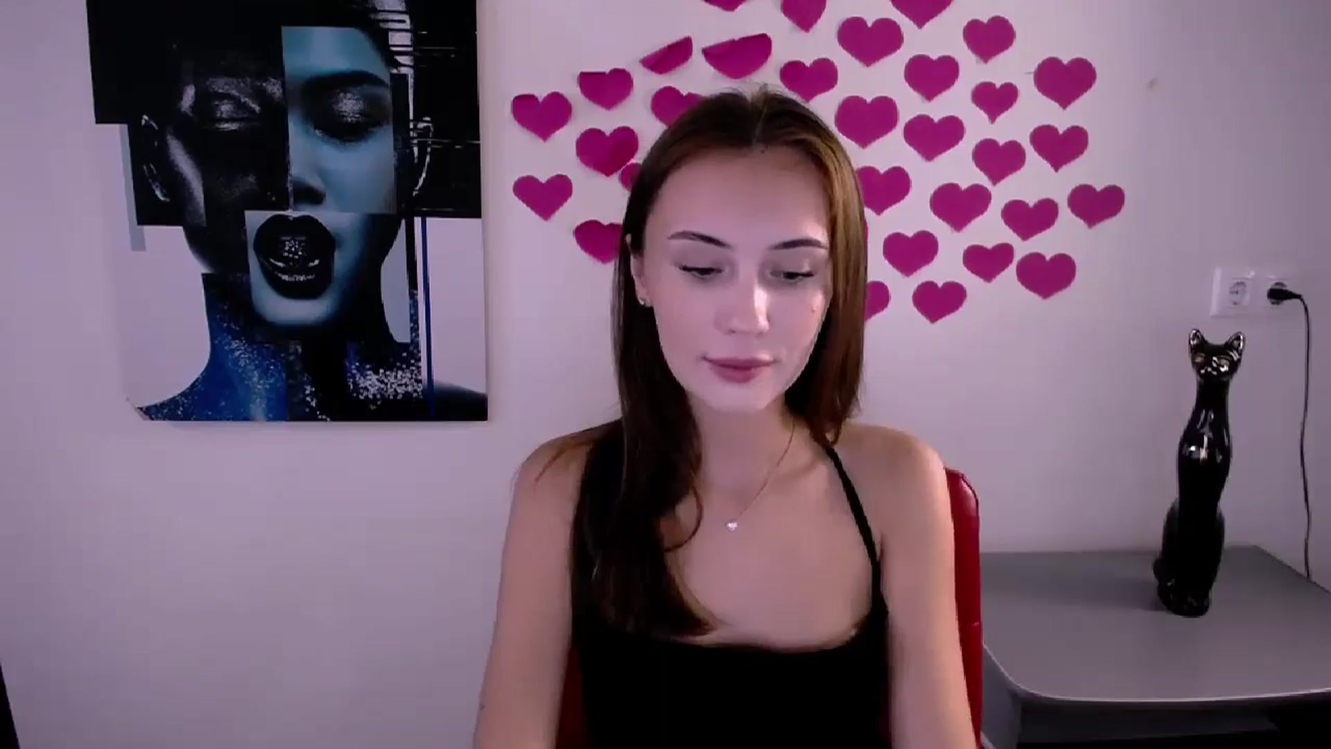 Gallery image thumbnail from Nikonara_'s myfreecams stream on, 08/08/2024, 13:17 image 16 of 20