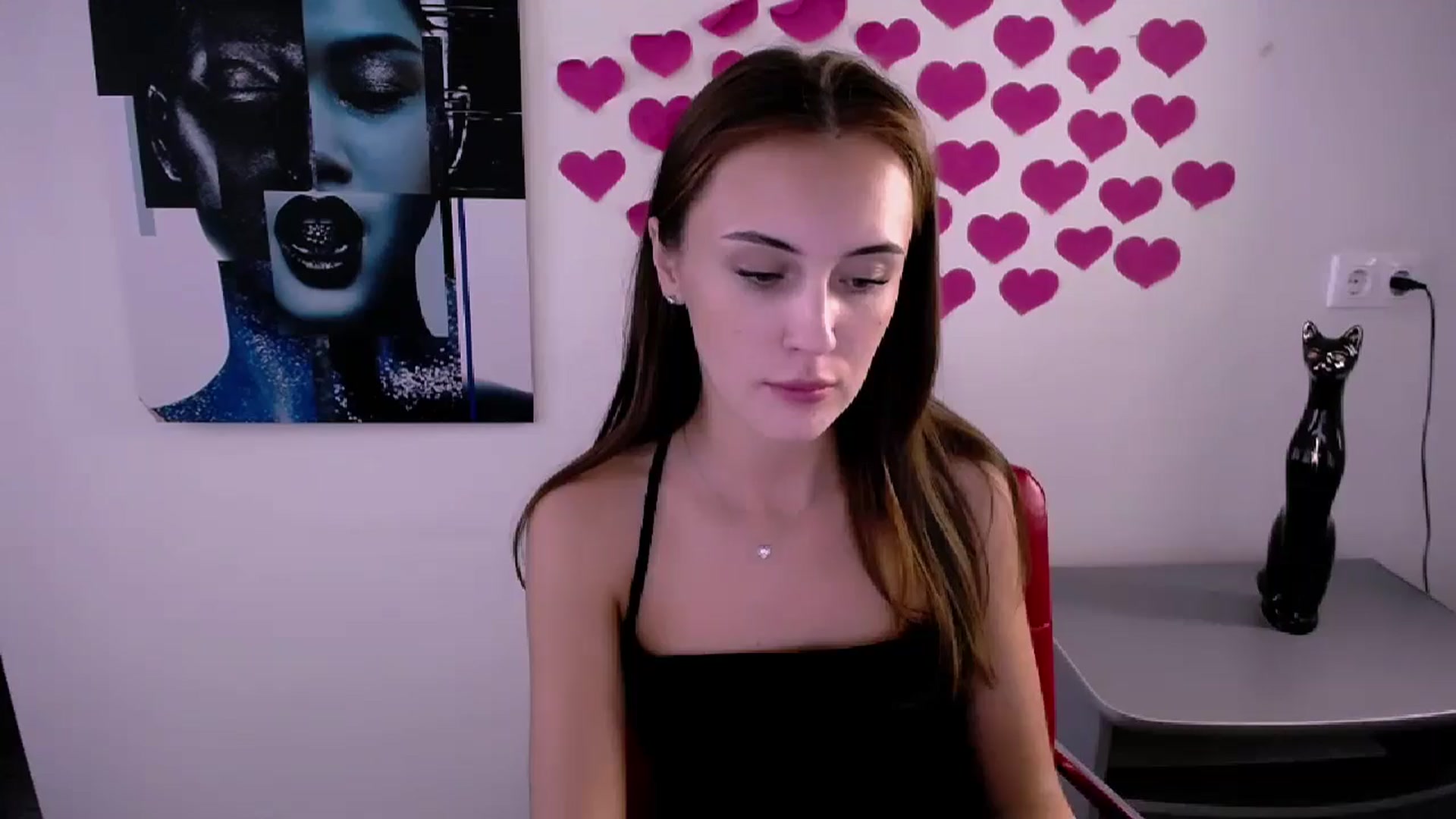 Gallery image thumbnail from Nikonara_'s myfreecams stream on, 08/08/2024, 15:33 image 17 of 20