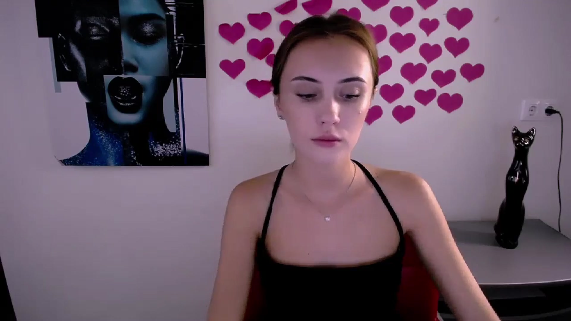 Gallery image thumbnail from Nikonara_'s myfreecams stream on, 08/08/2024, 16:55 image 7 of 20