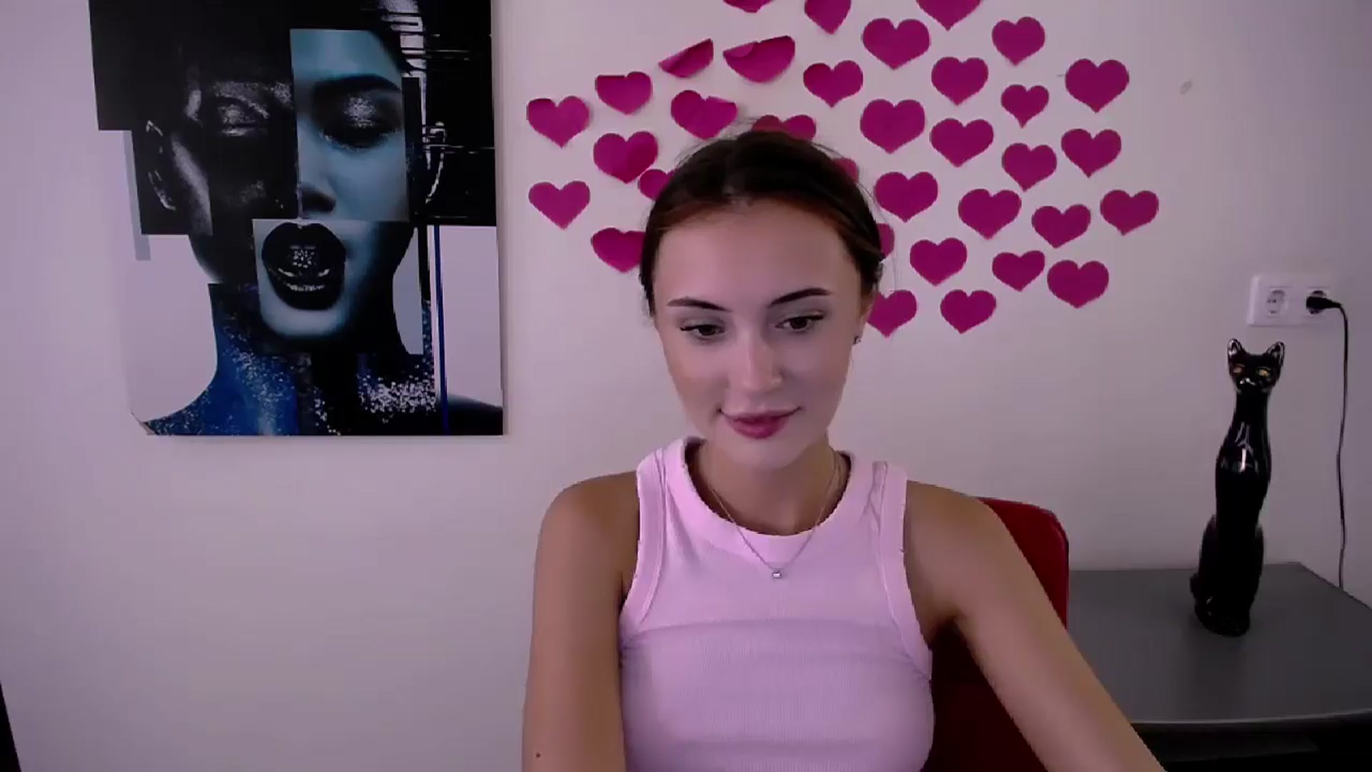 Gallery image thumbnail from Nikonara_'s myfreecams stream on, 08/09/2024, 12:30 image 14 of 20